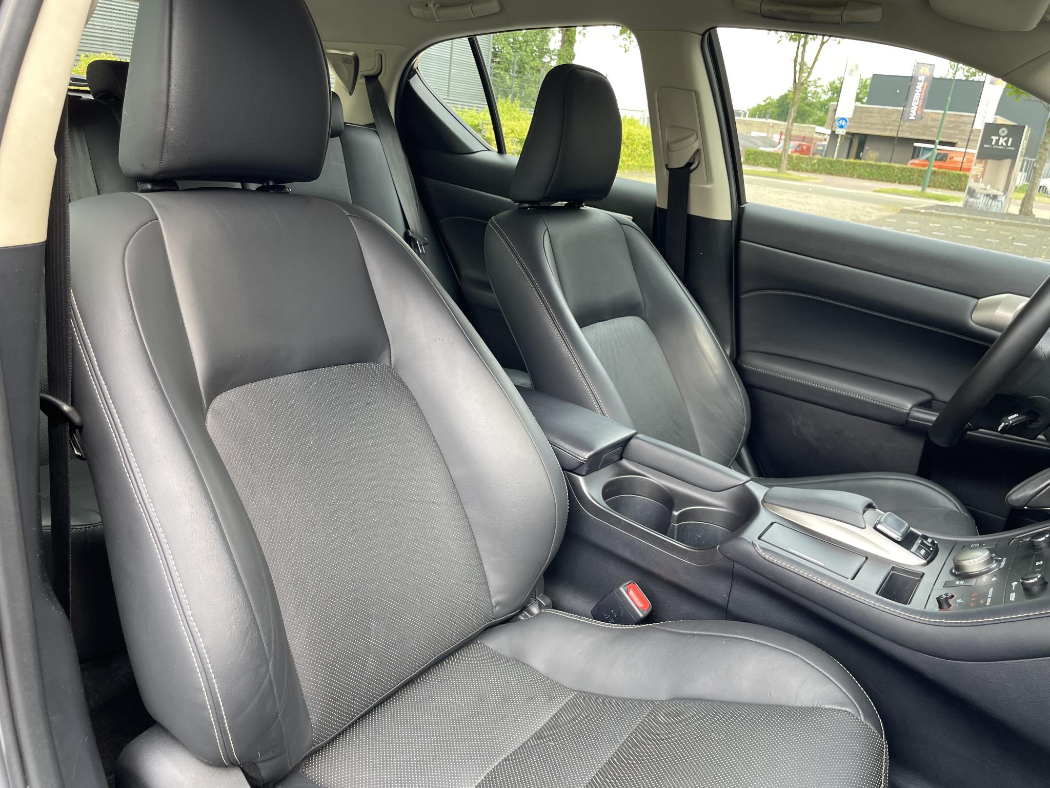 Foto van Lexus CT