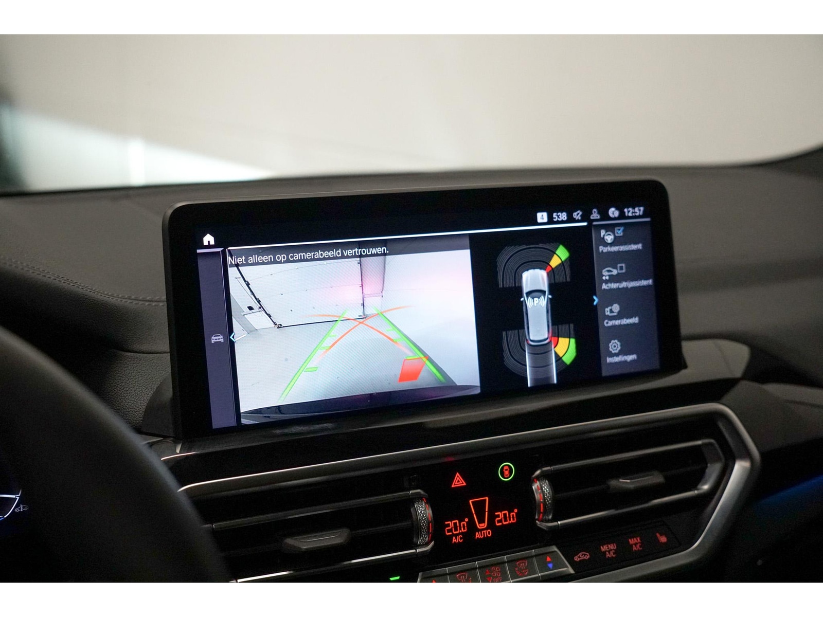 Foto van BMW Ix3