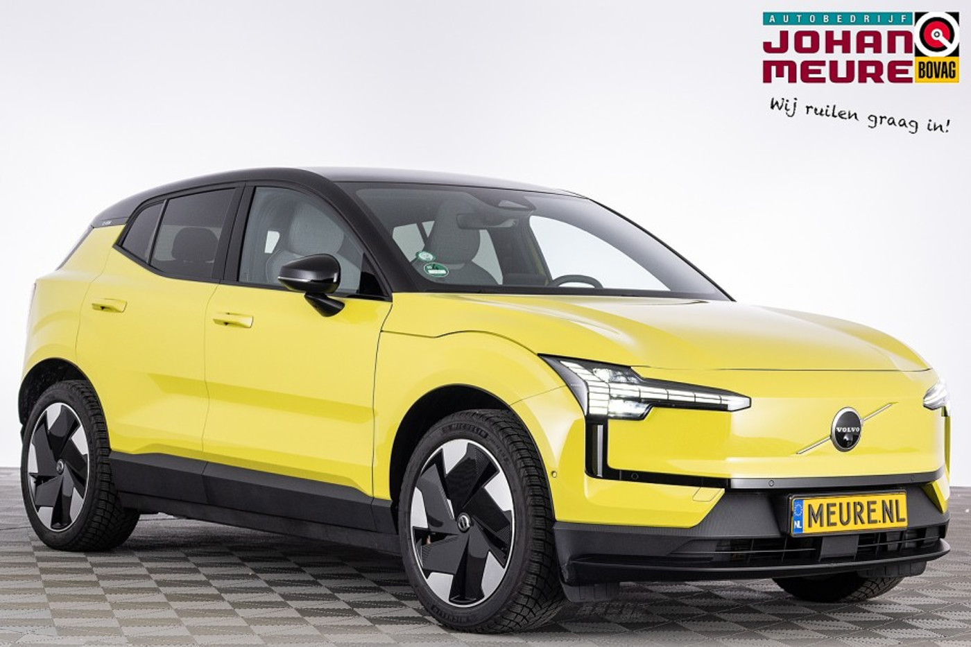 Volvo Ex30 Single Motor Extended Range 69 kWh Ultra | harman/kardon | EL.STOELEN | PANORAMADAK | SOH: 97.6% | . 2024 - voorkant