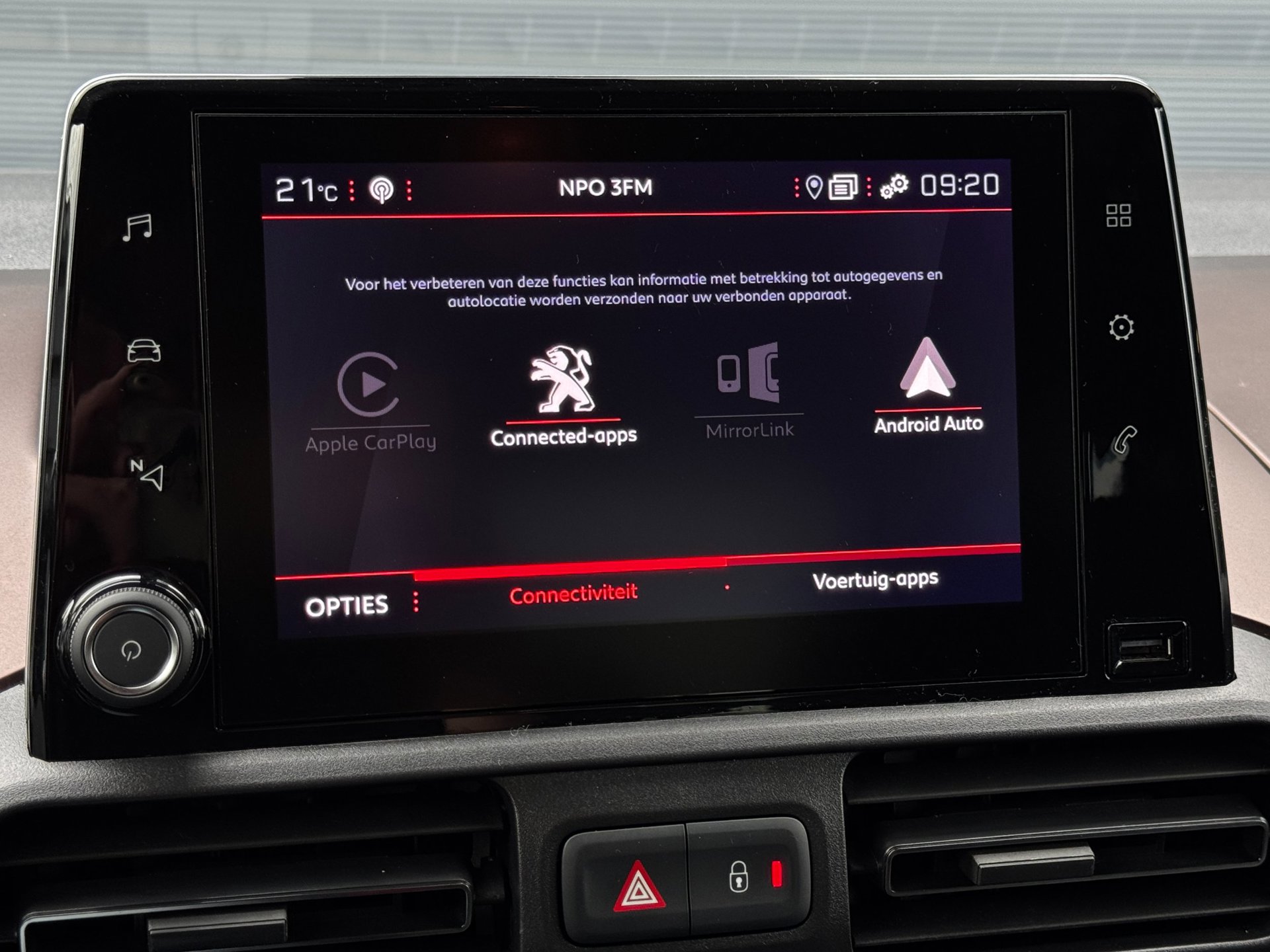 Foto van Peugeot Rifter