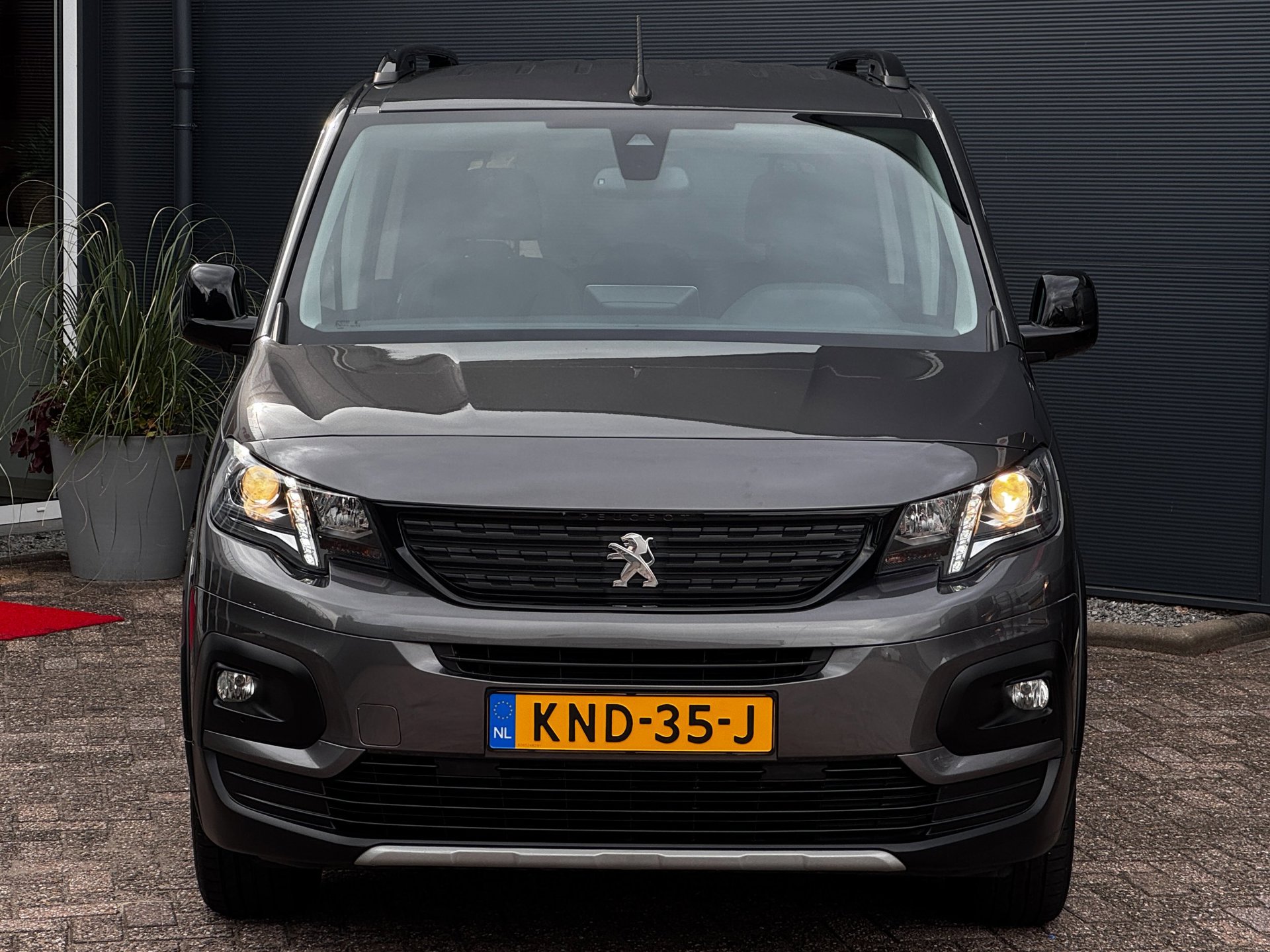 Foto van Peugeot Rifter