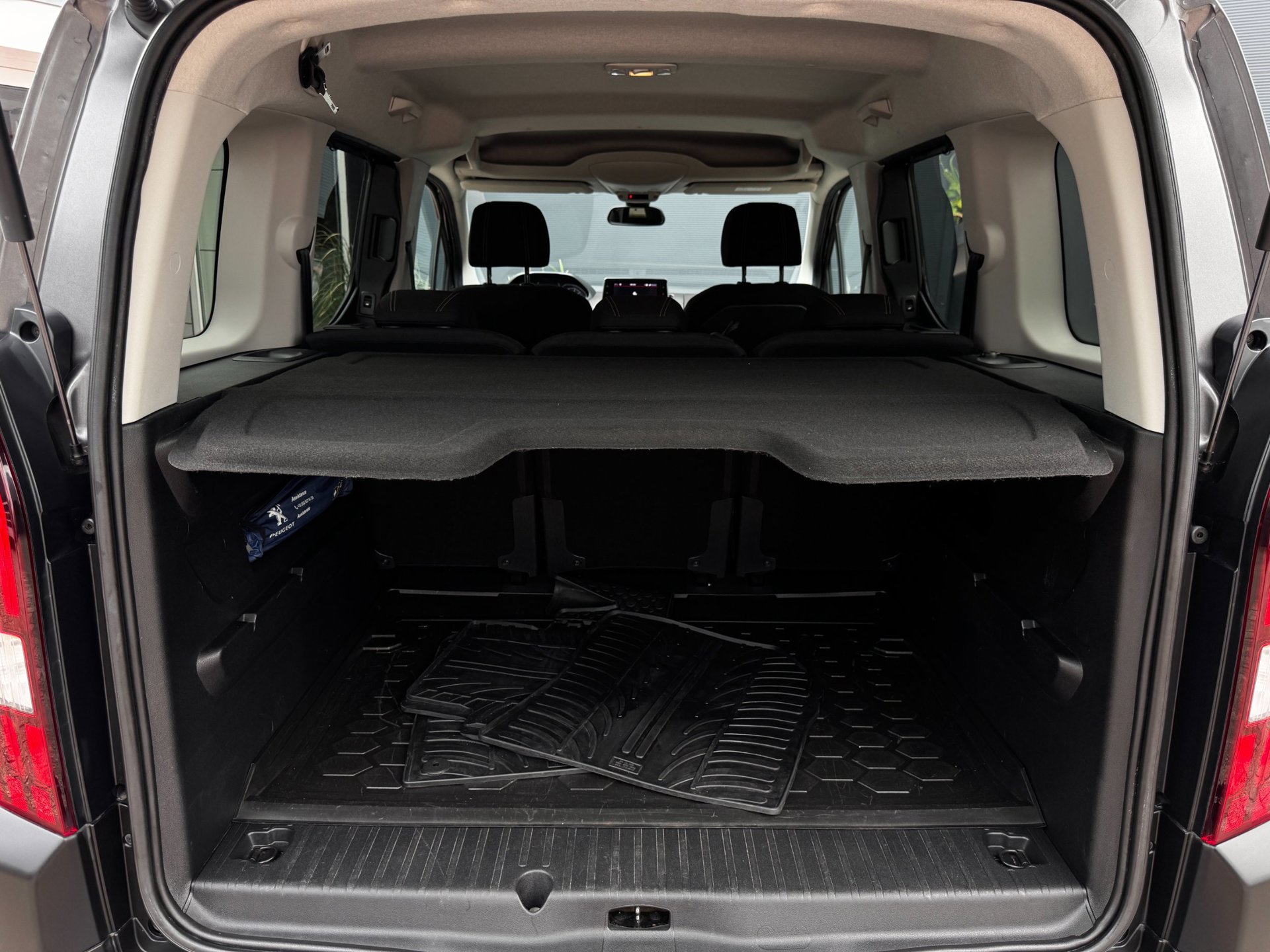 Foto van Peugeot Rifter