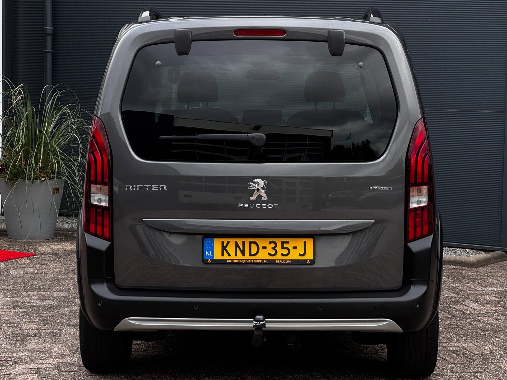 Foto van Peugeot Rifter