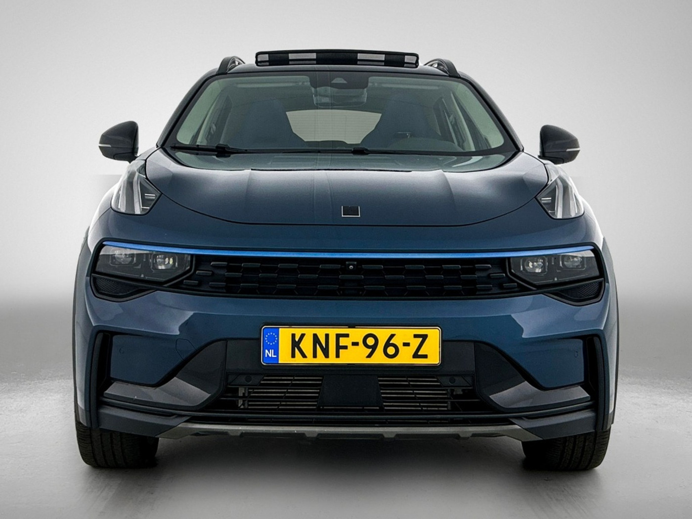 Foto van Lynk&co LYNK & Co 01