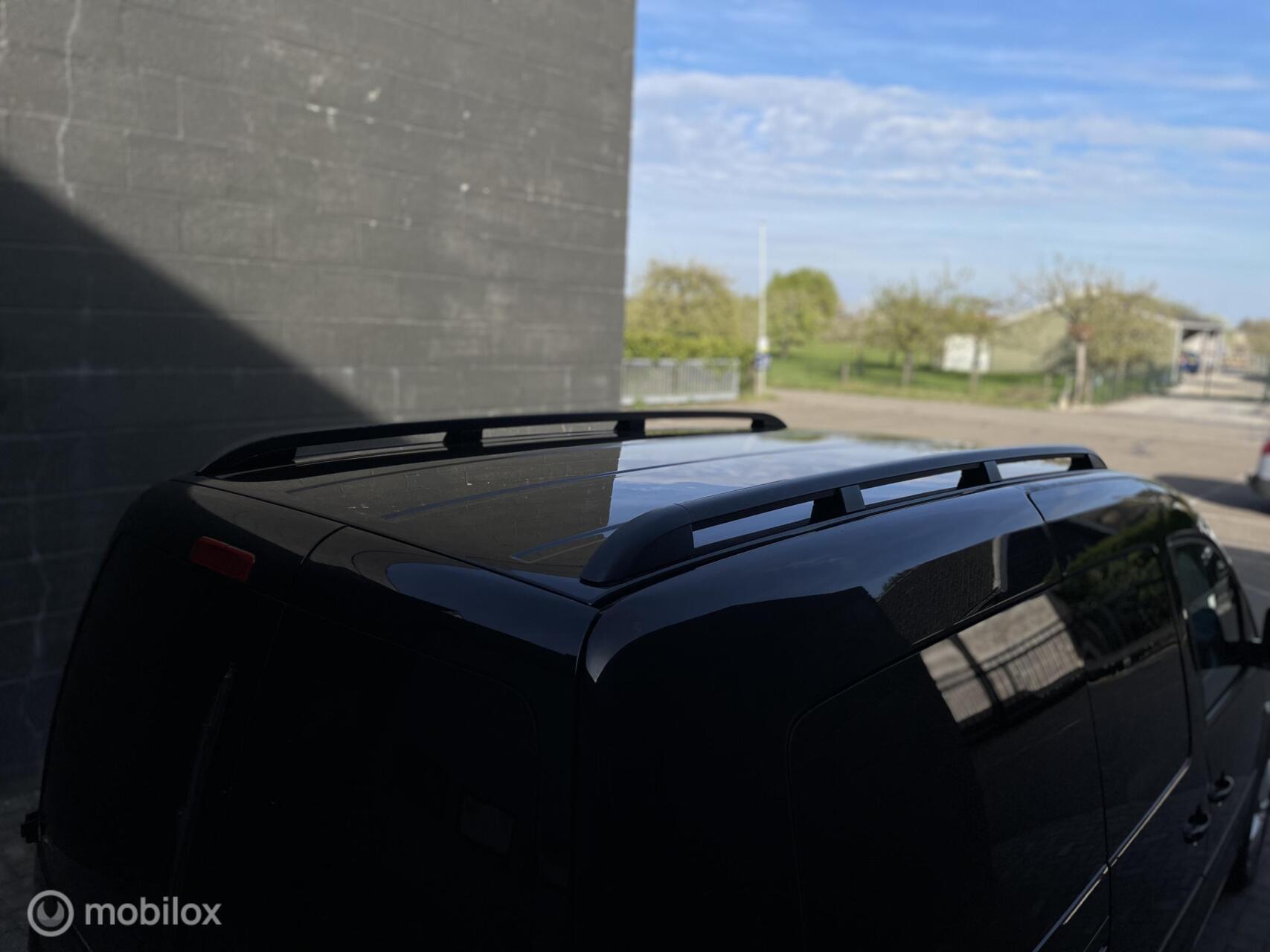 Foto van Volkswagen Caddy Maxi