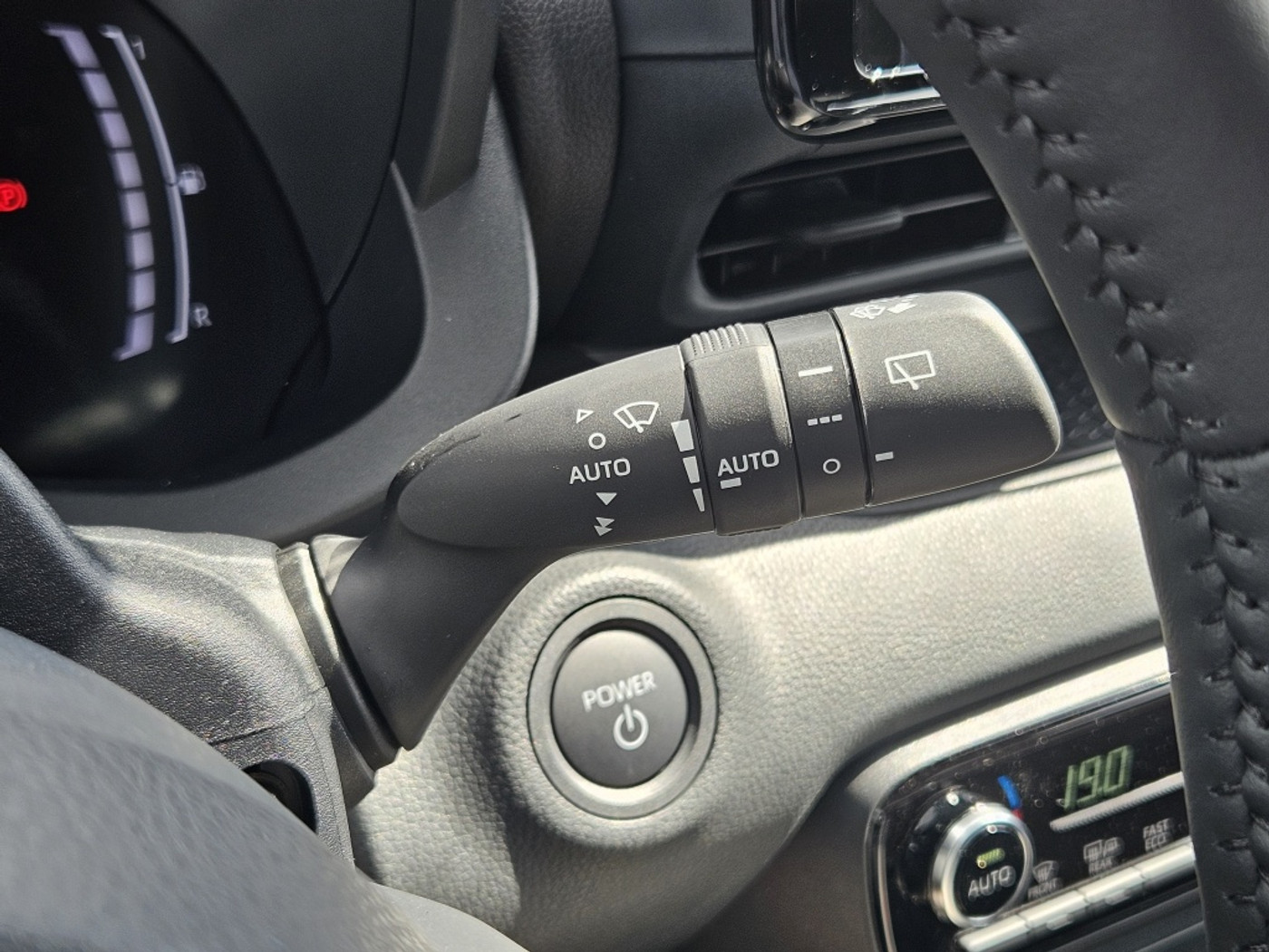 Foto van Mazda Mazda2 Hybrid
