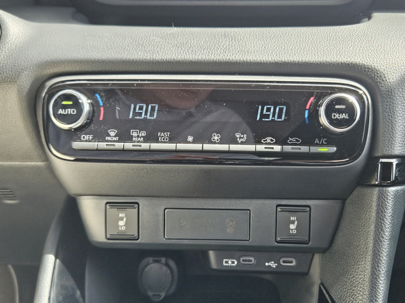 Foto van Mazda Mazda2 Hybrid