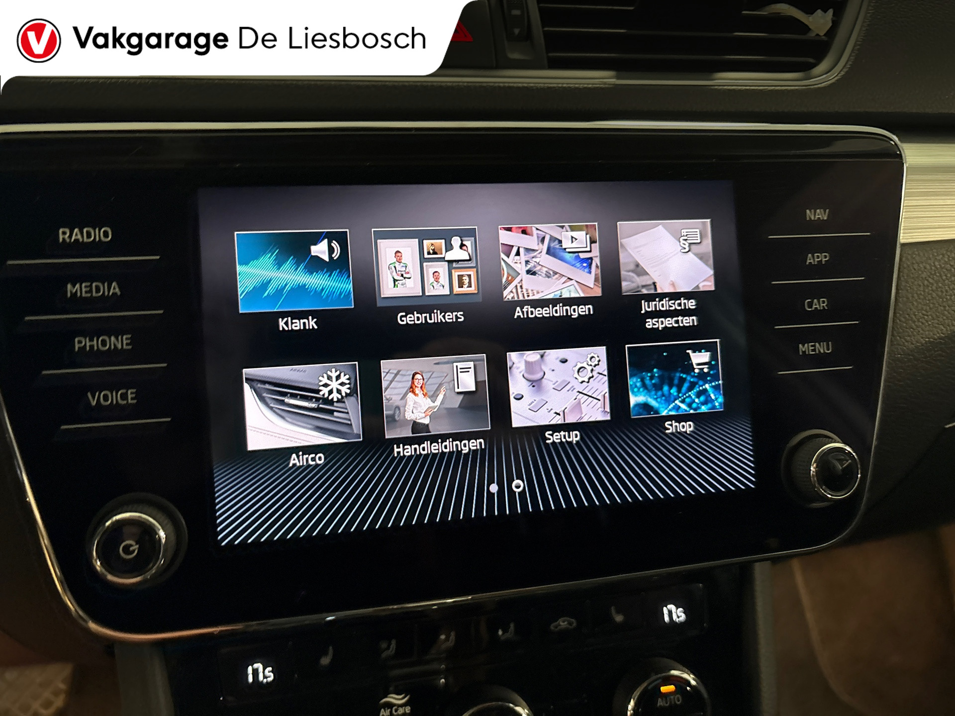 Foto van Skoda Superb Combi