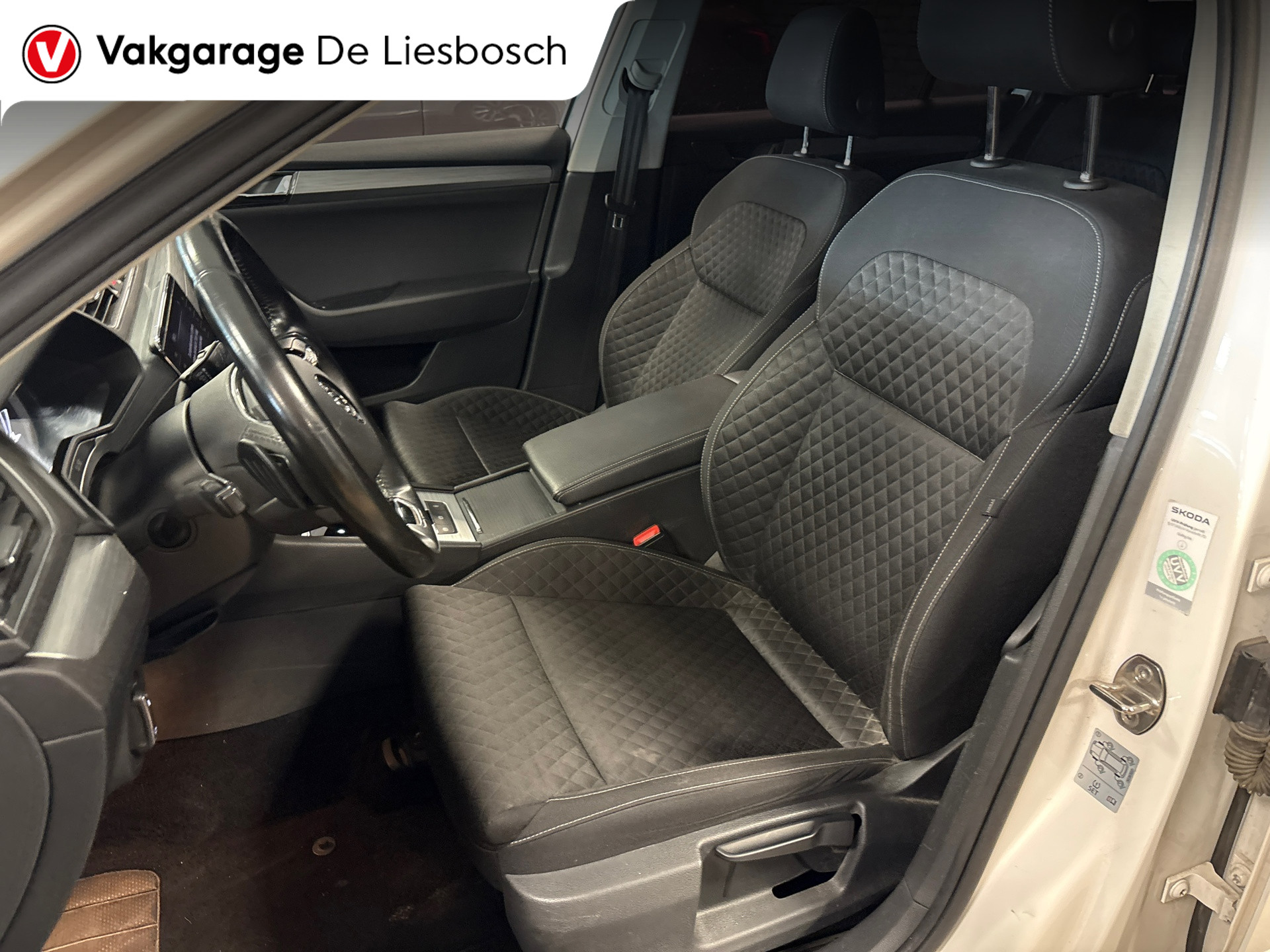 Foto van Skoda Superb Combi