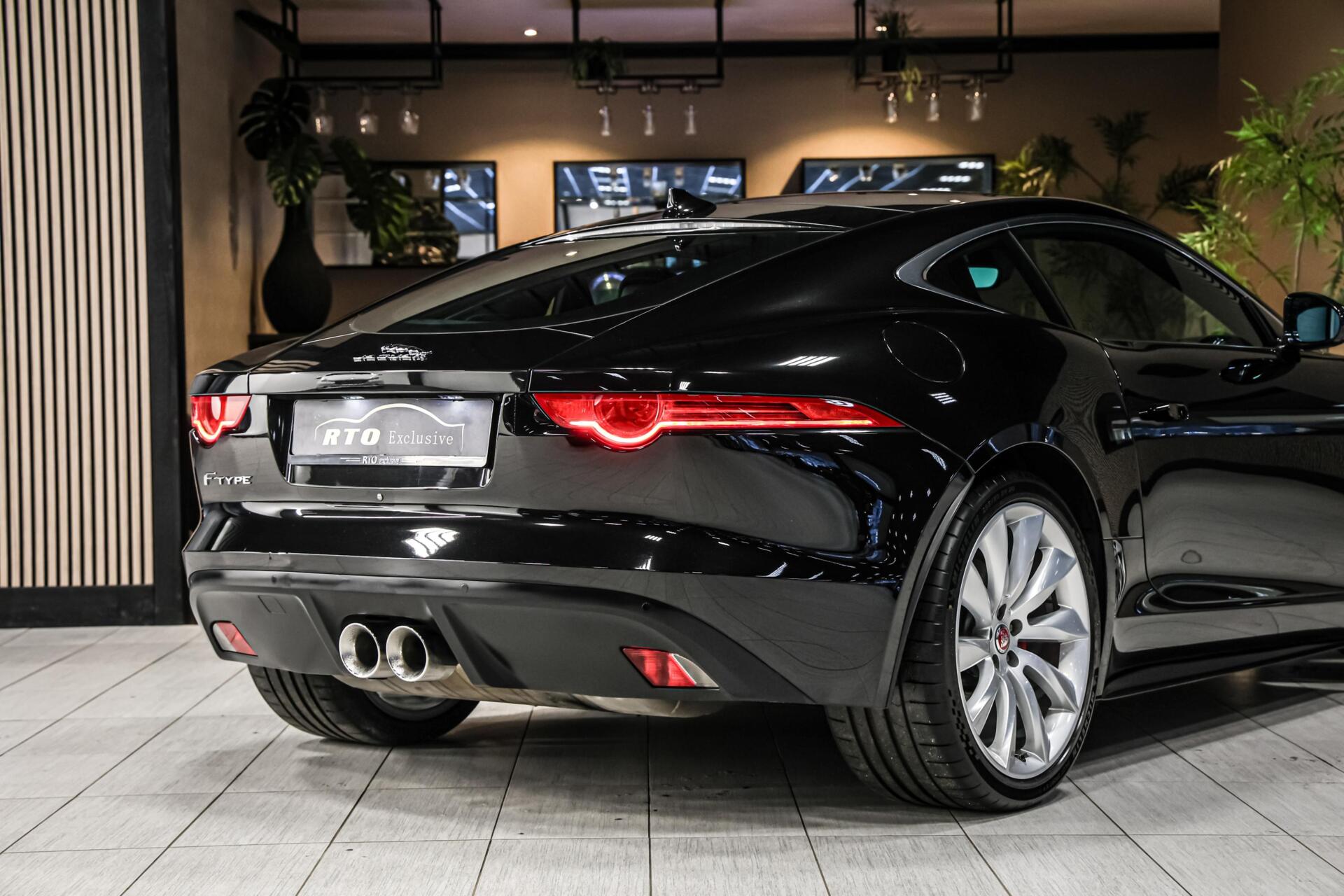 Foto van Jaguar F-type