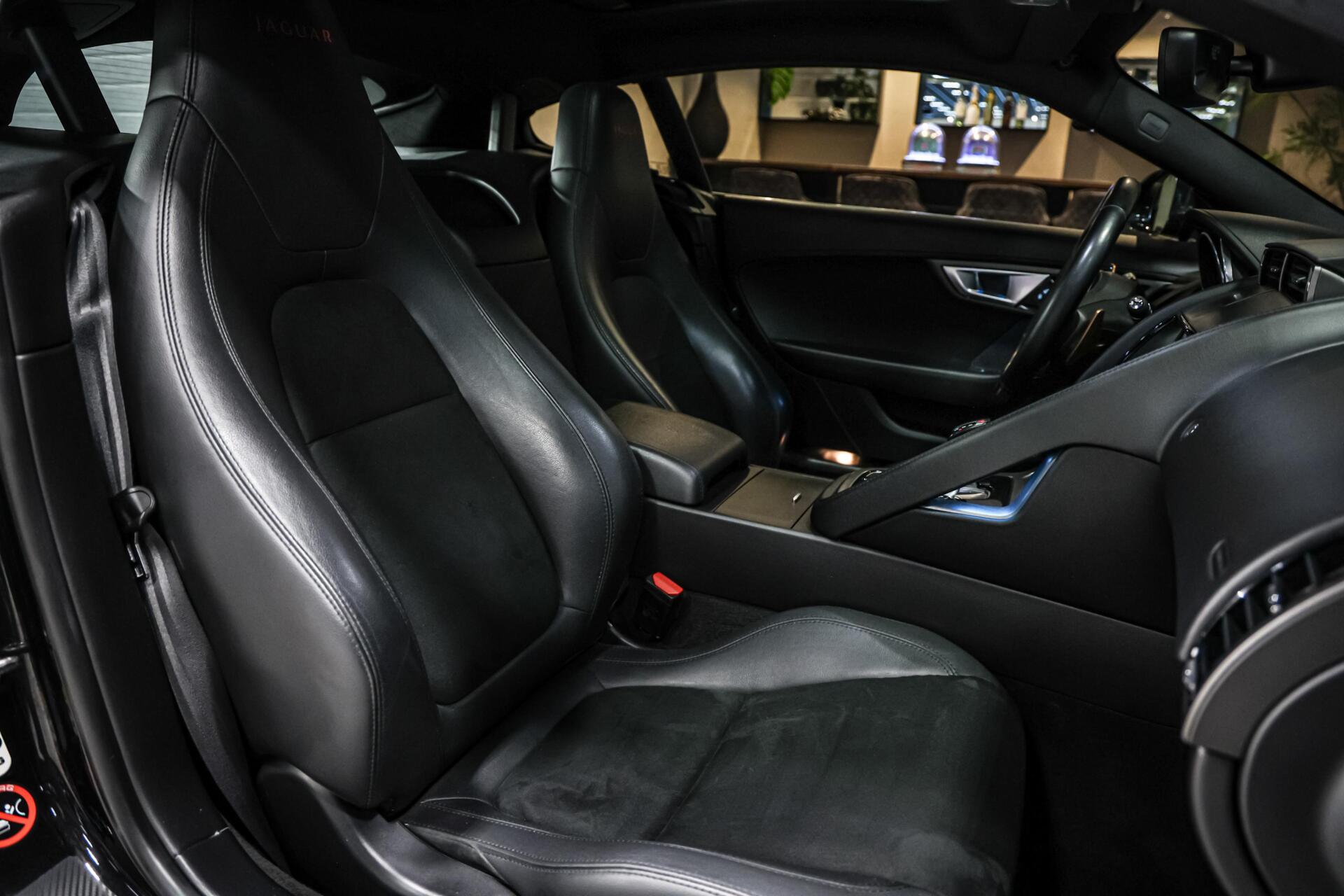 Foto van Jaguar F-type