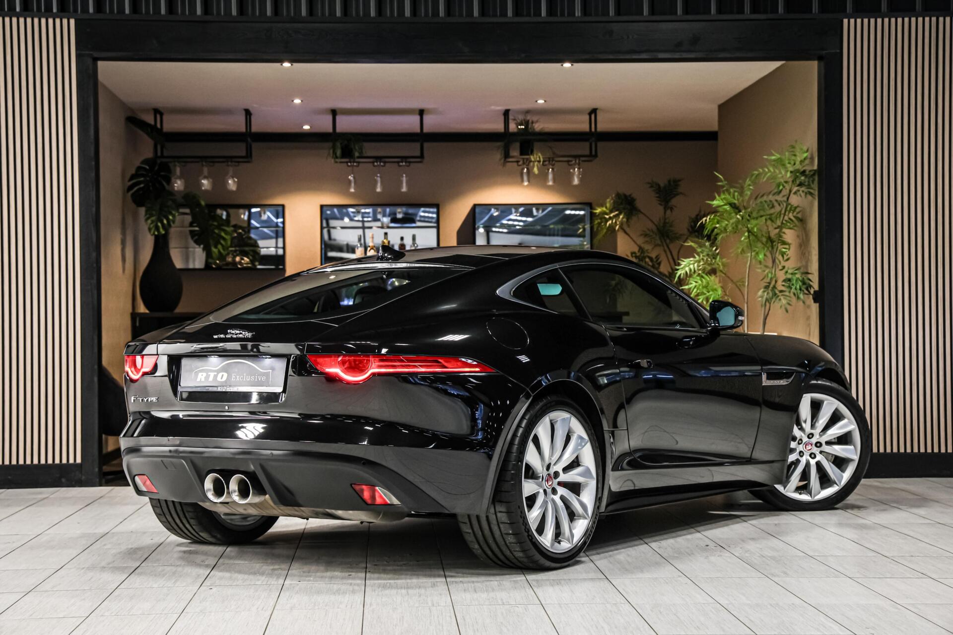 Foto van Jaguar F-type