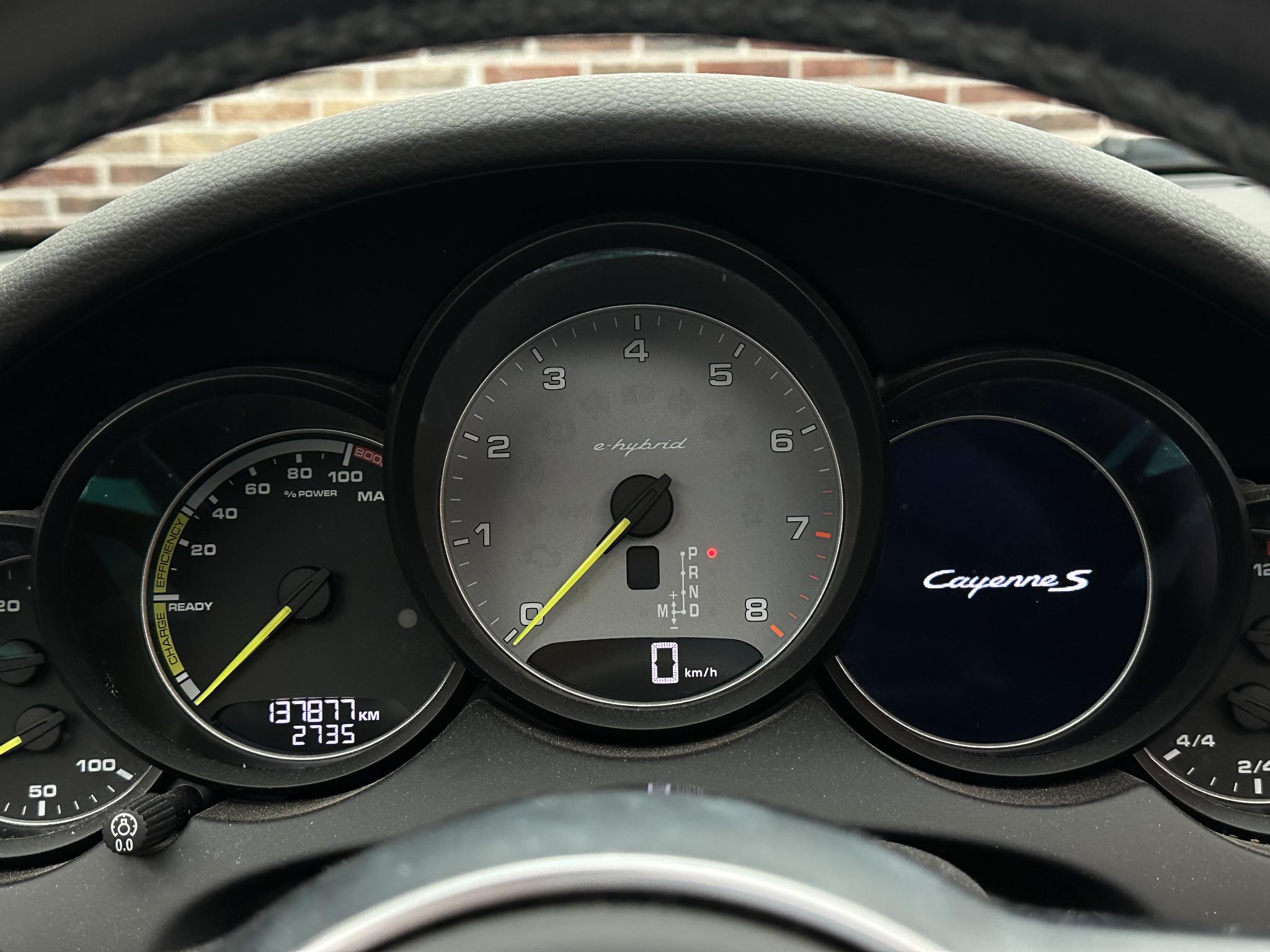 Foto van Porsche Cayenne S E-hybrid