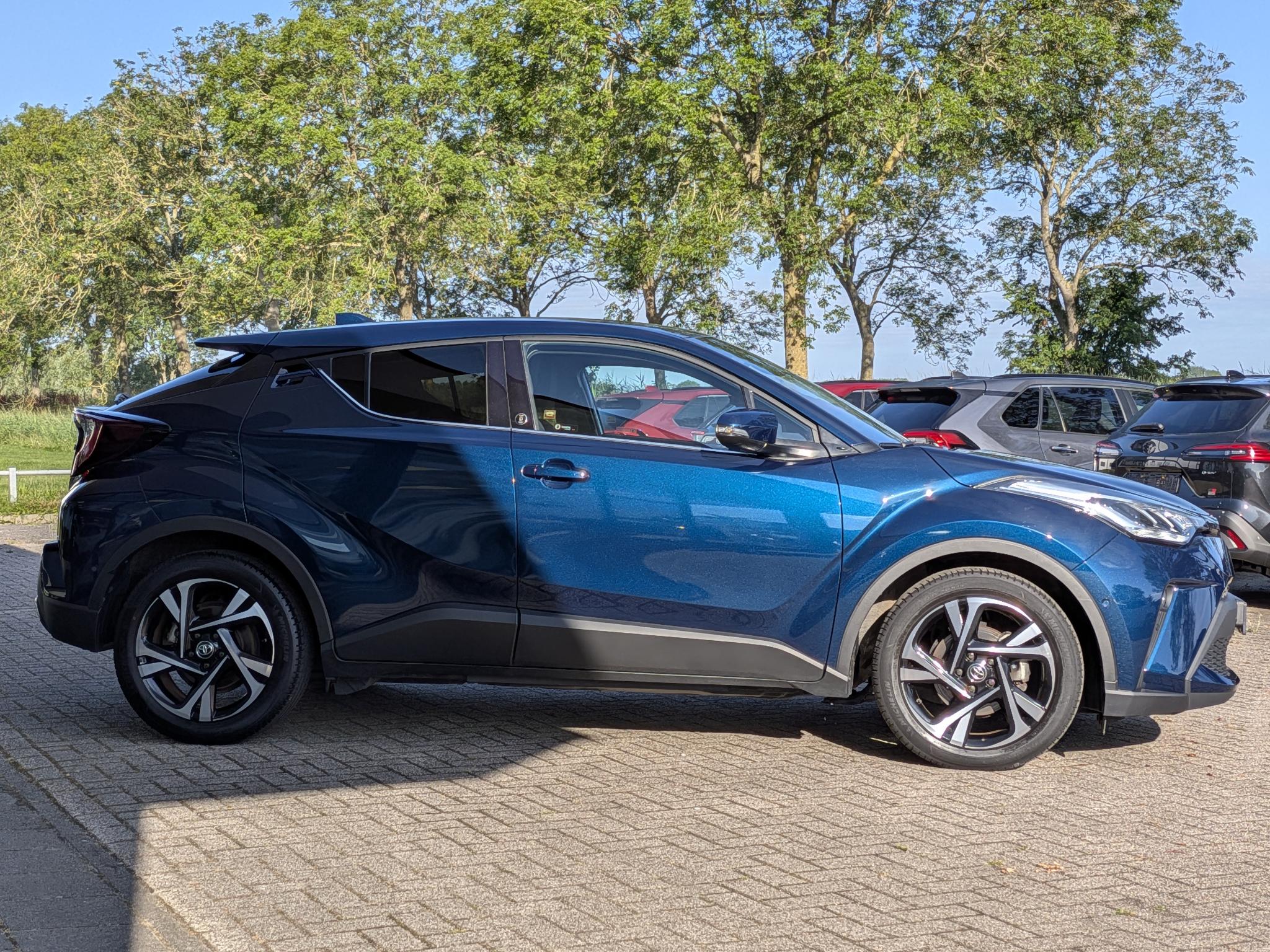 Foto van Toyota Toyota C-hr