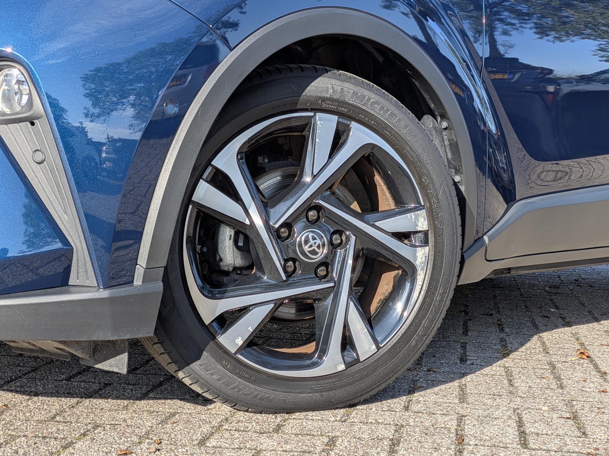 Foto van Toyota Toyota C-hr