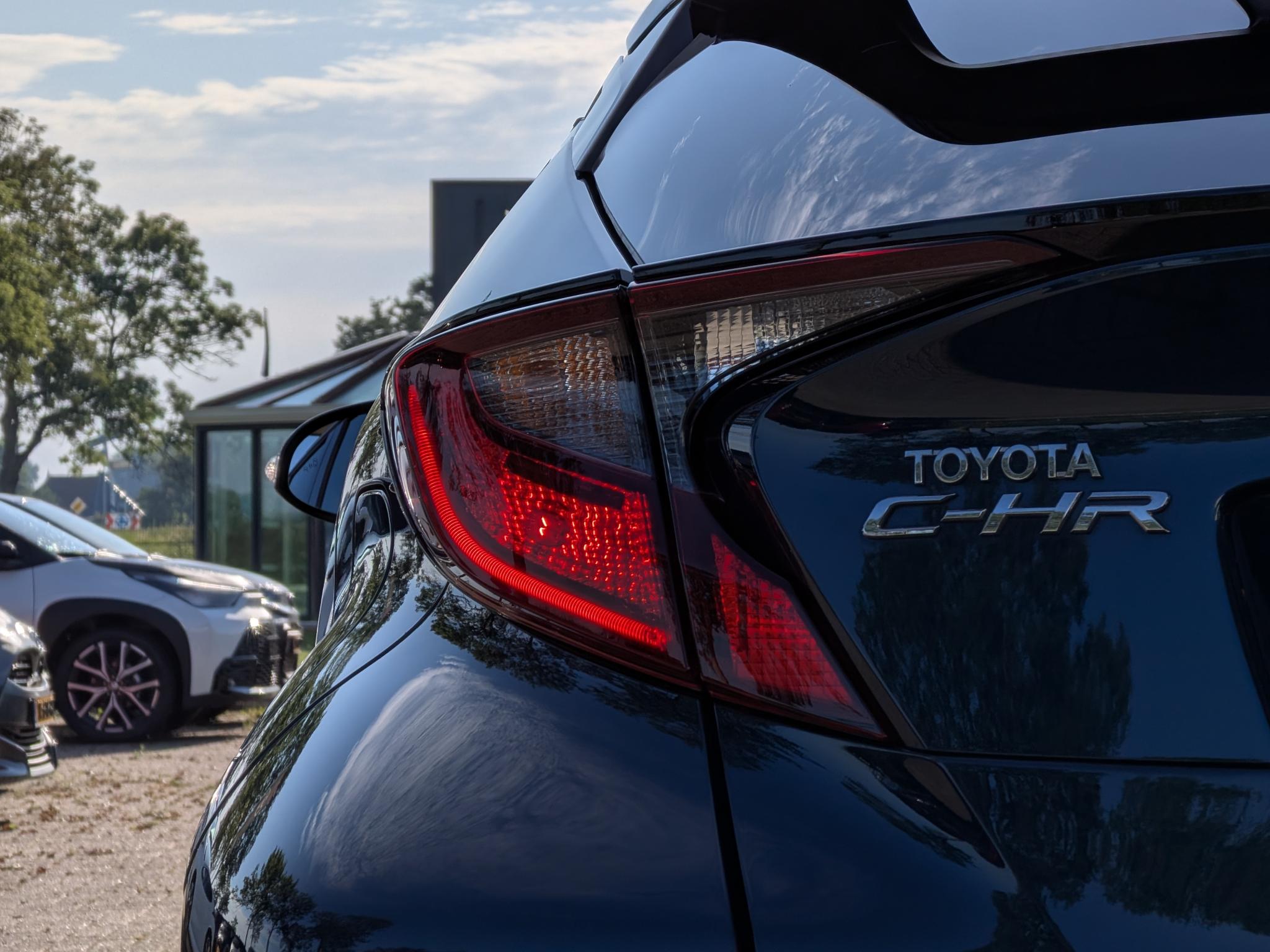 Foto van Toyota Toyota C-hr