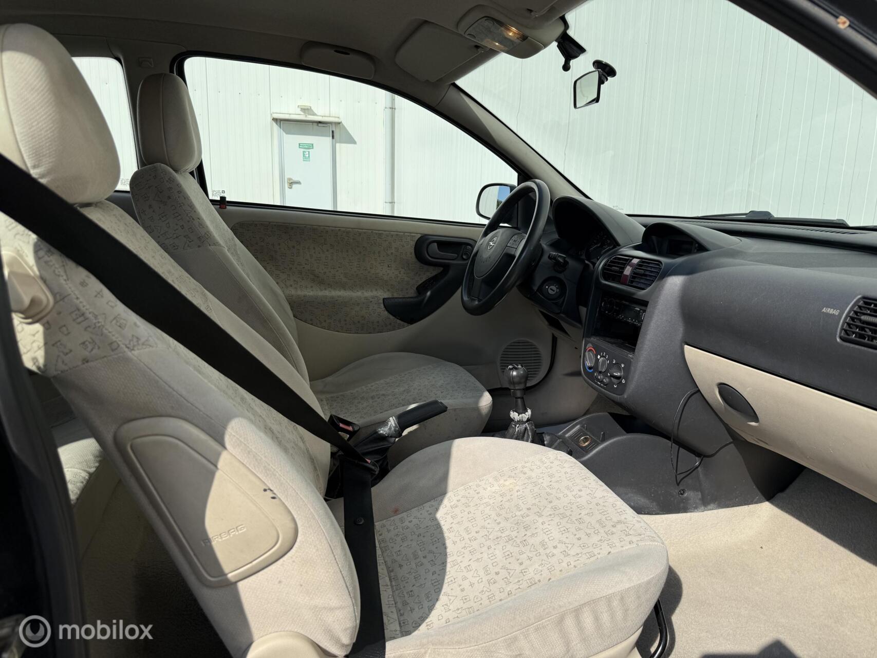 Foto van Opel Corsa-c