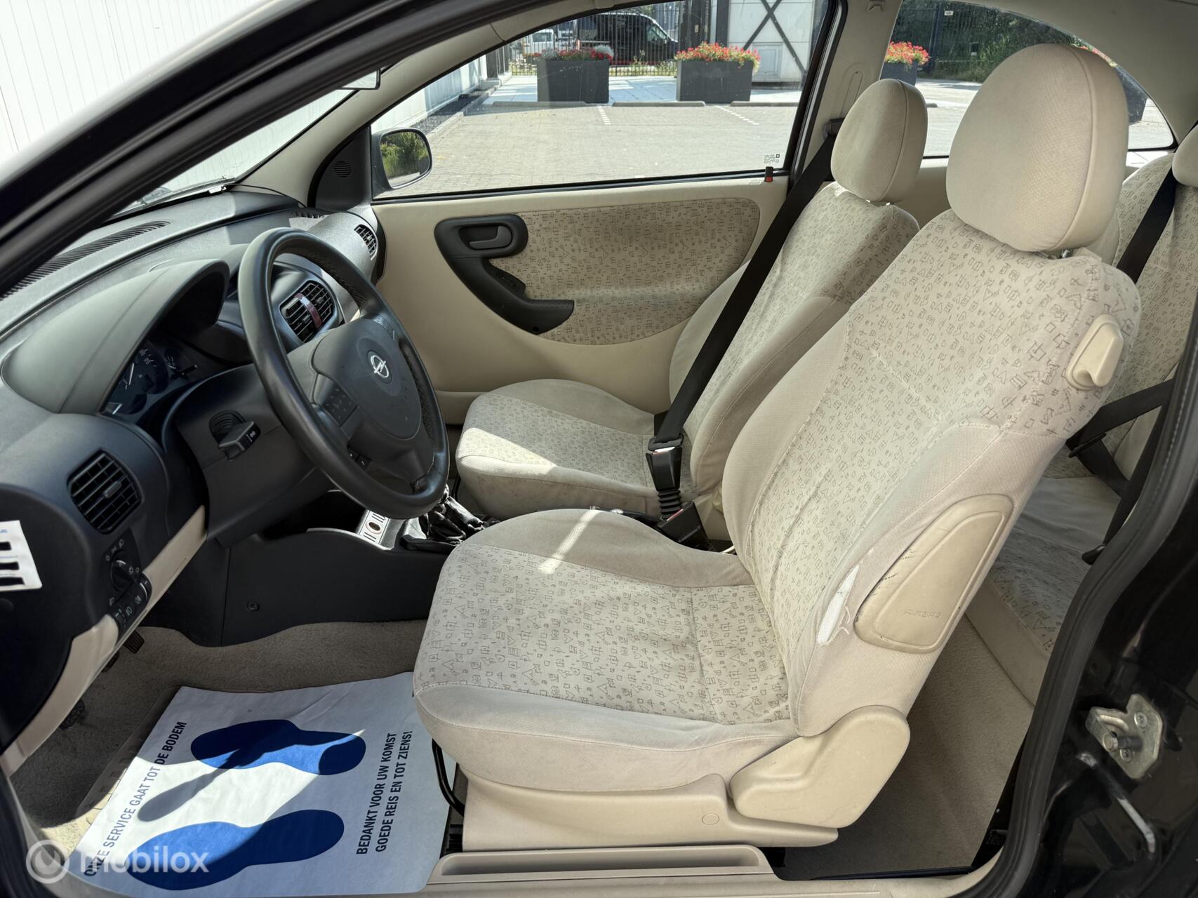 Foto van Opel Corsa-c