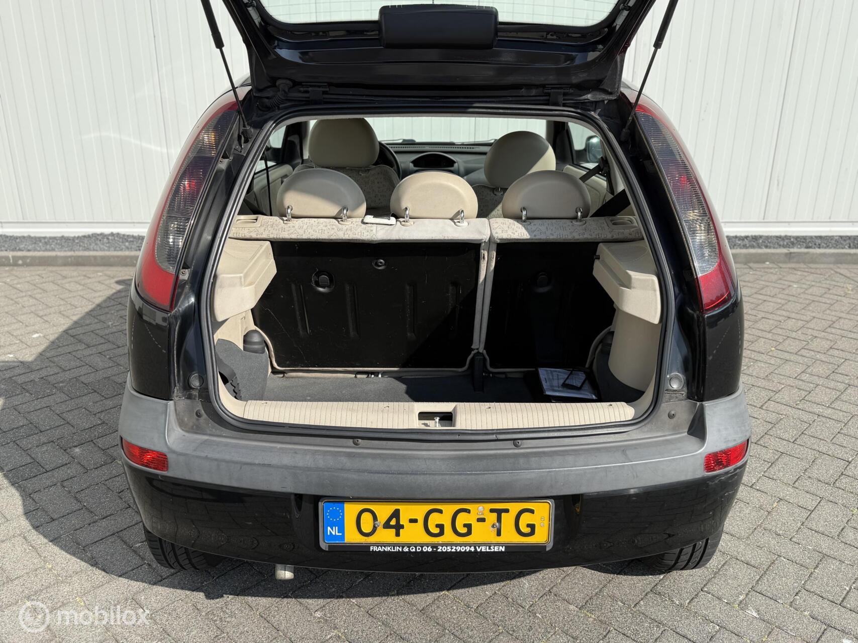 Foto van Opel Corsa-c