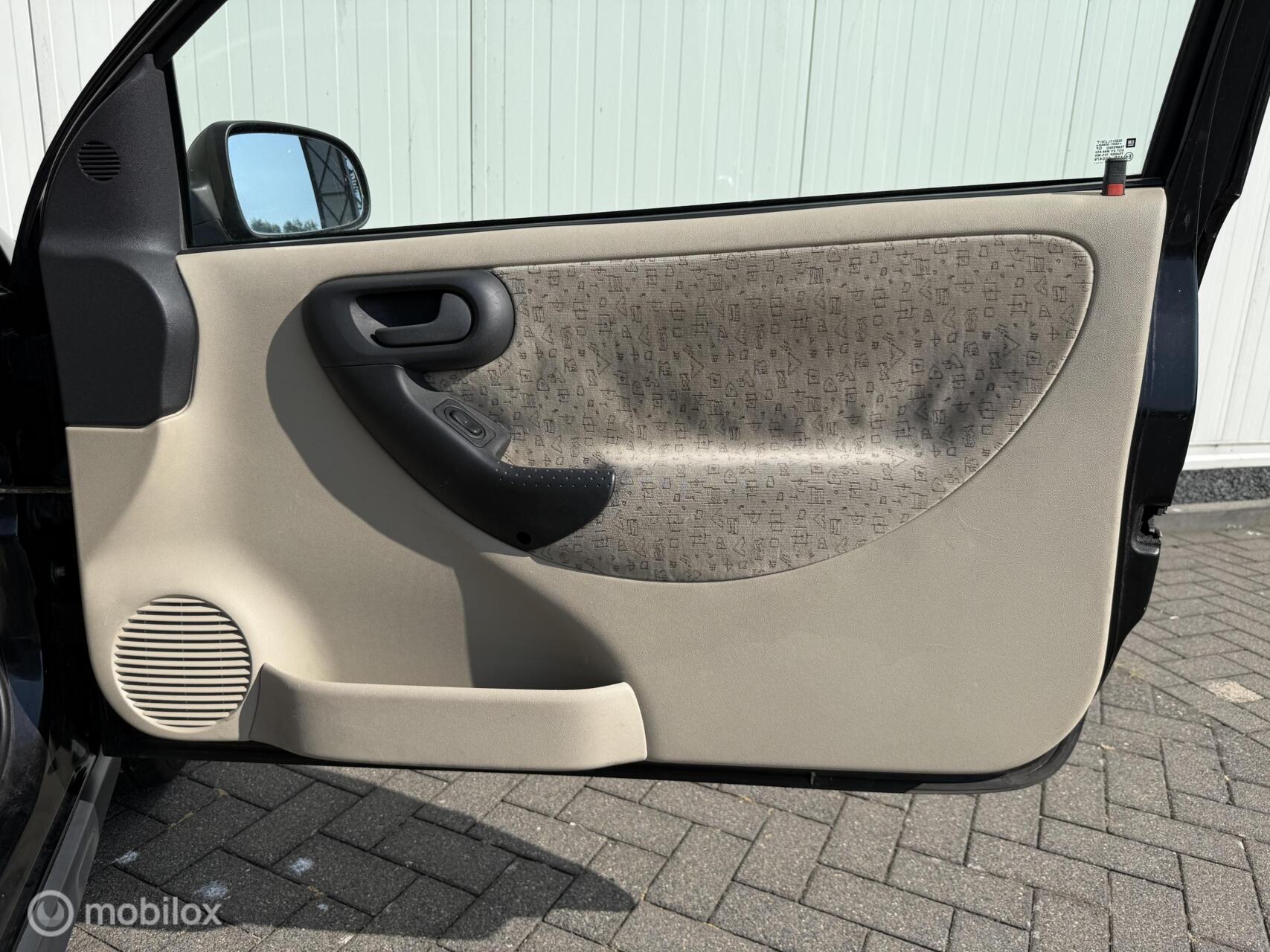 Foto van Opel Corsa-c