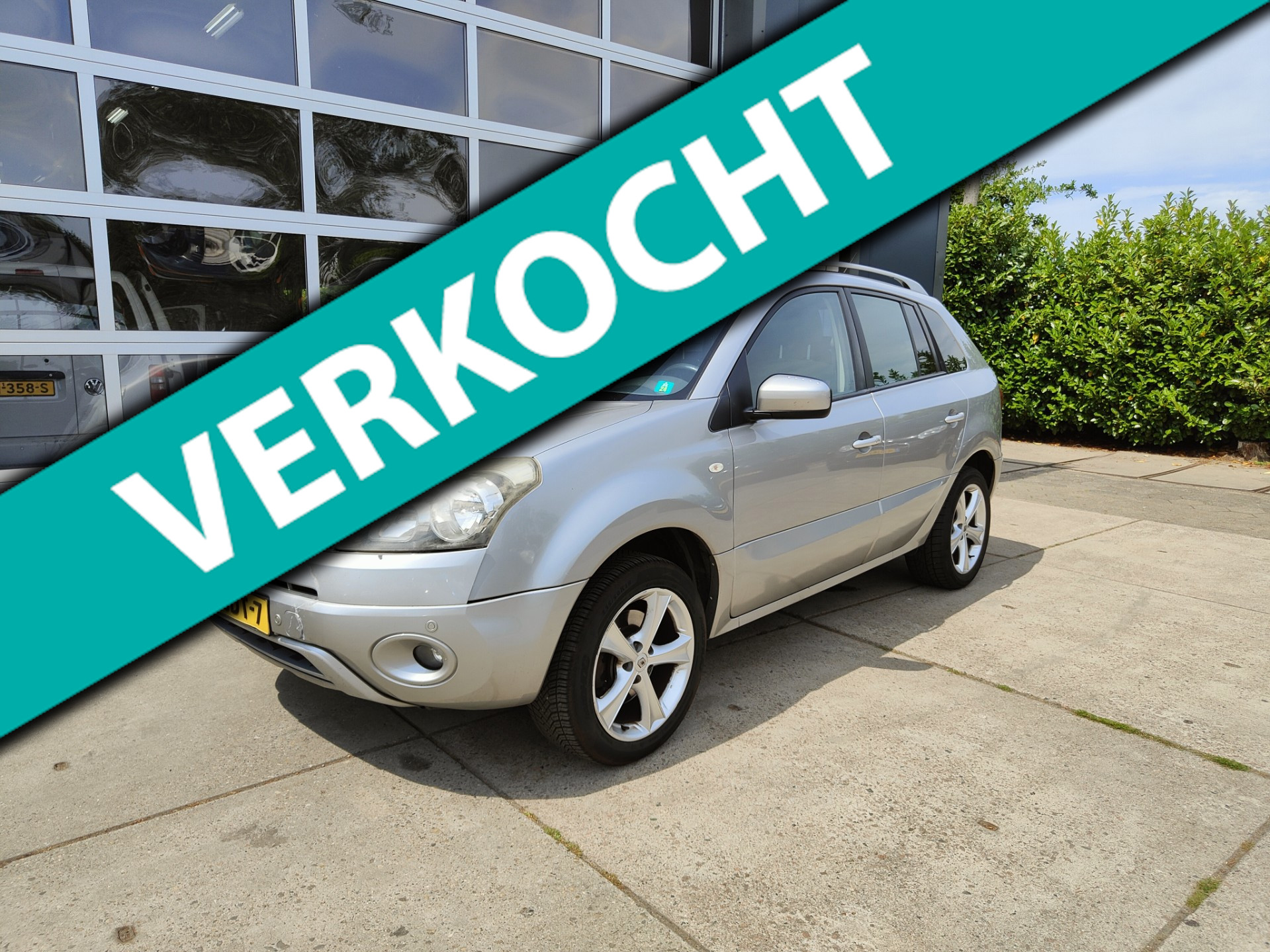 Renault Koleos 2.5 Dynamique Pack 2008 - voorkant