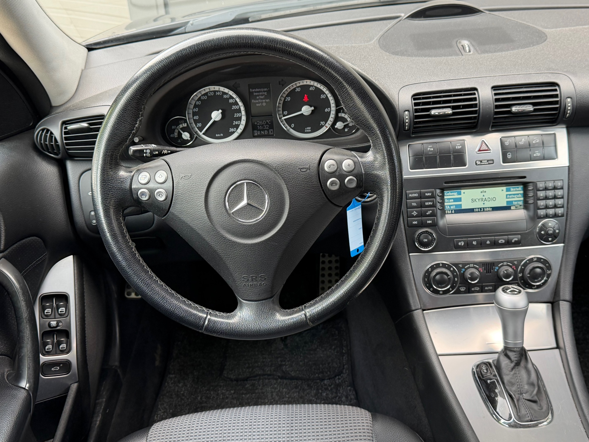 Foto van Mercedes-Benz C 200 Kompressor