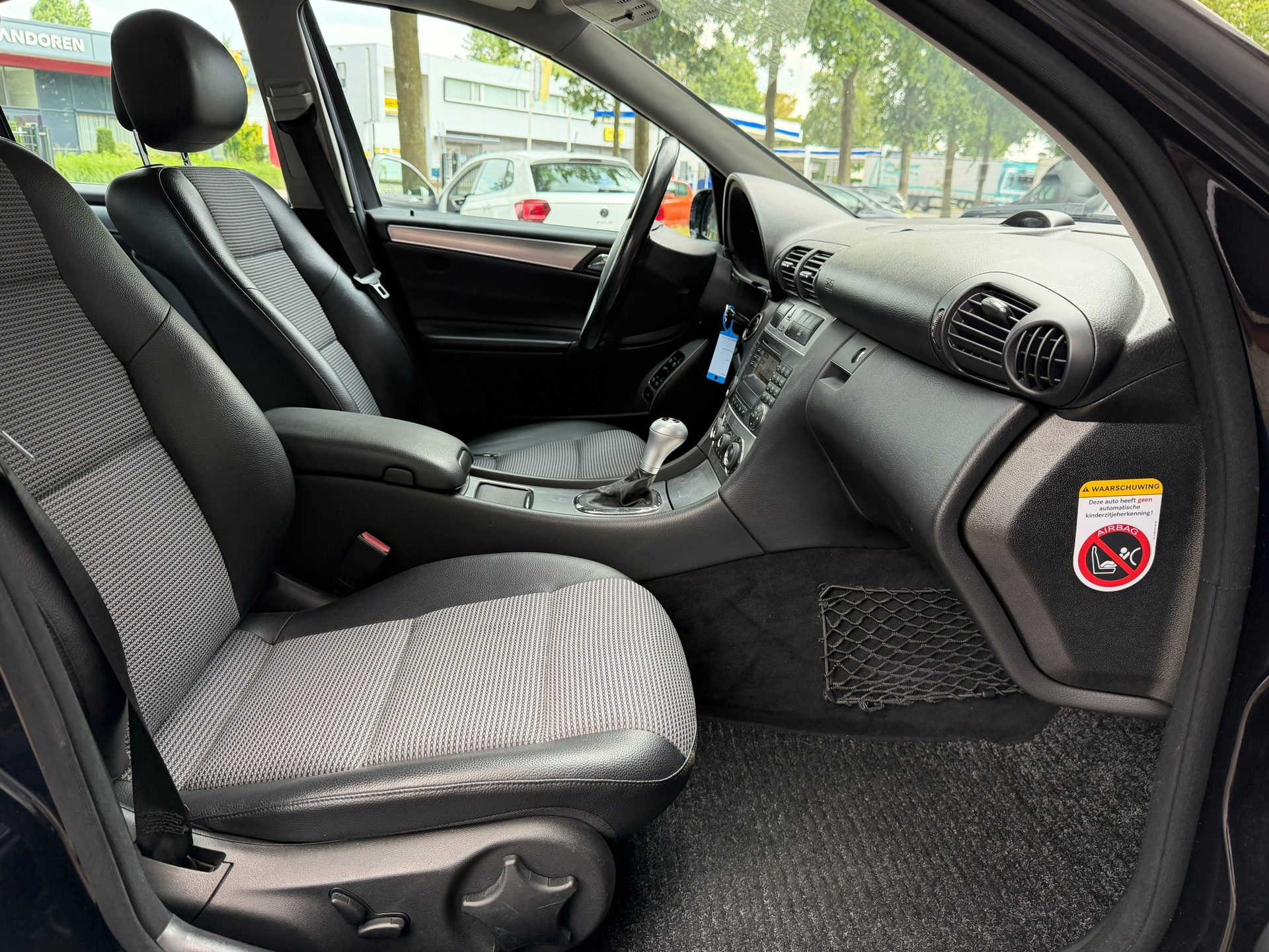 Foto van Mercedes-Benz C 200 Kompressor