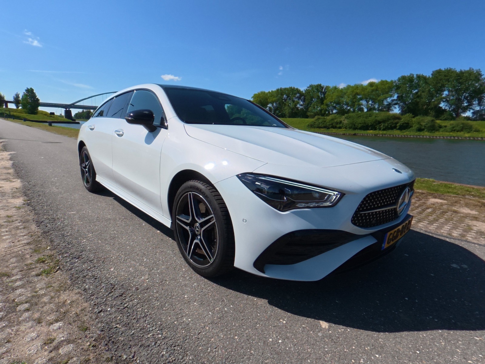 Foto van Mercedes-Benz Cla 250 E