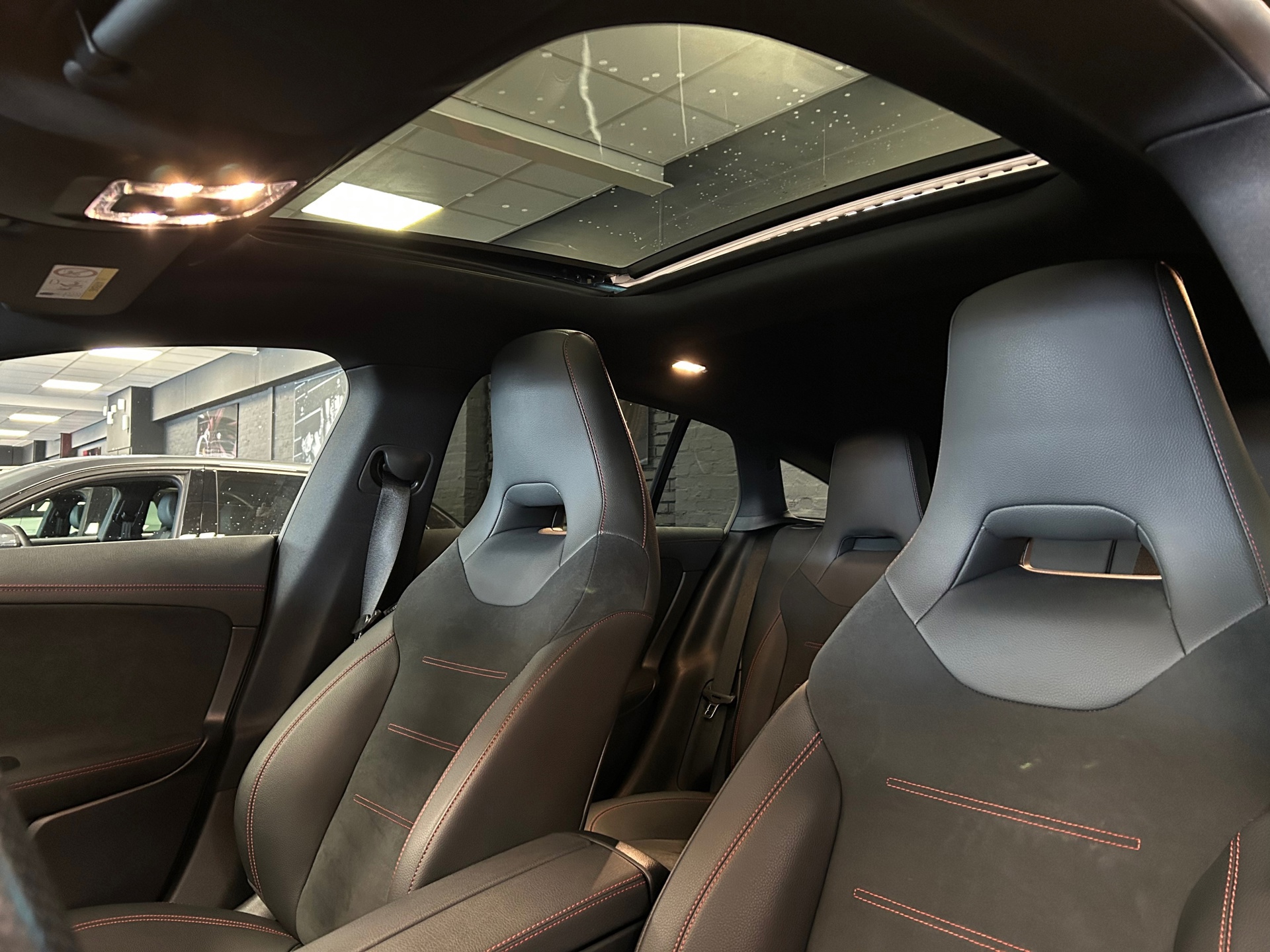 Foto van Mercedes-Benz Cla 250 E