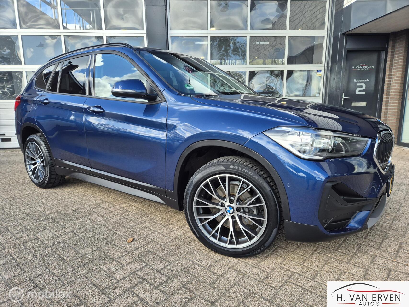 BMW X1 Sdrive18i sDrive18i High Executive 2021 - voorkant