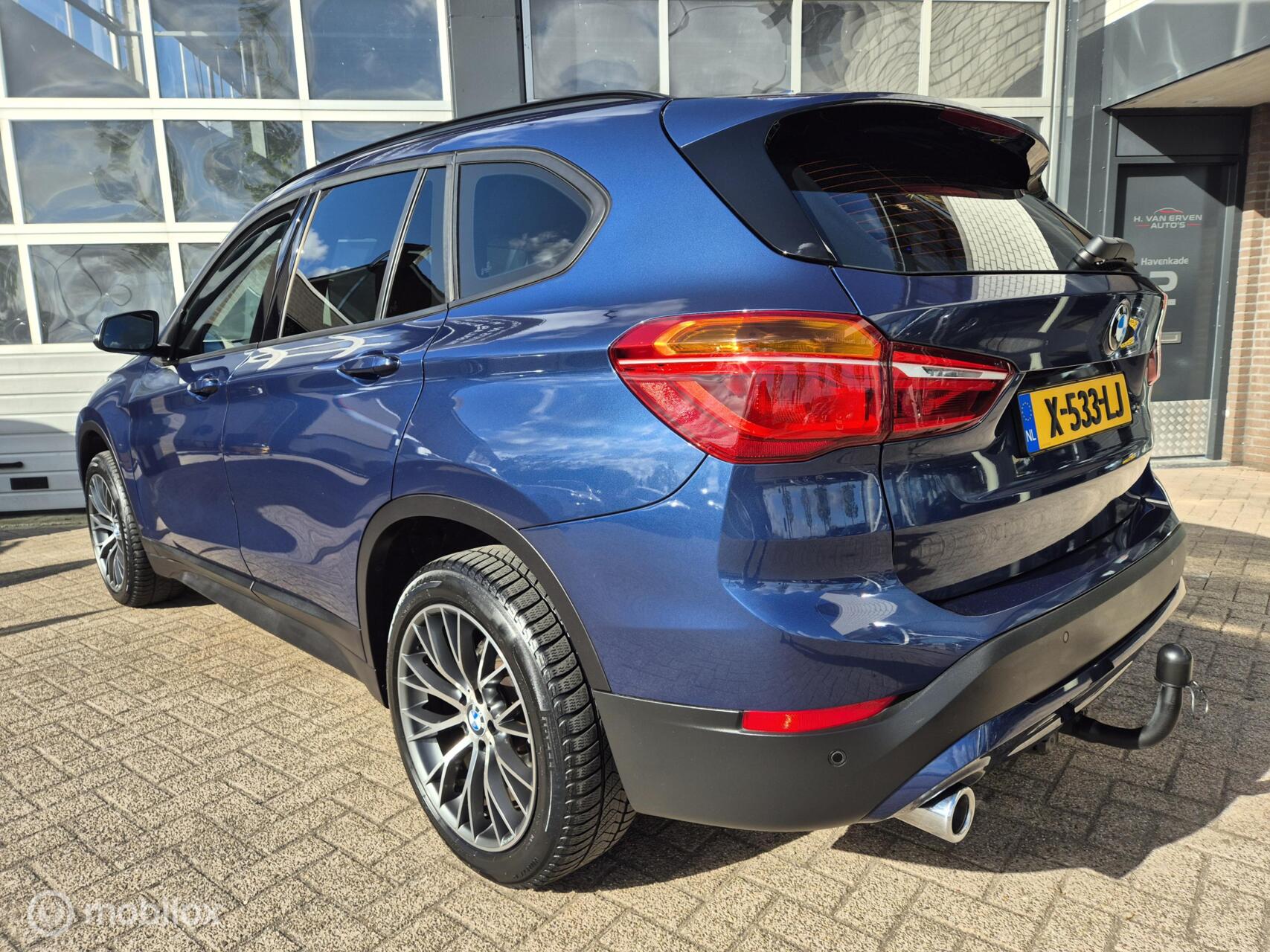 Foto van BMW X1 Sdrive18i