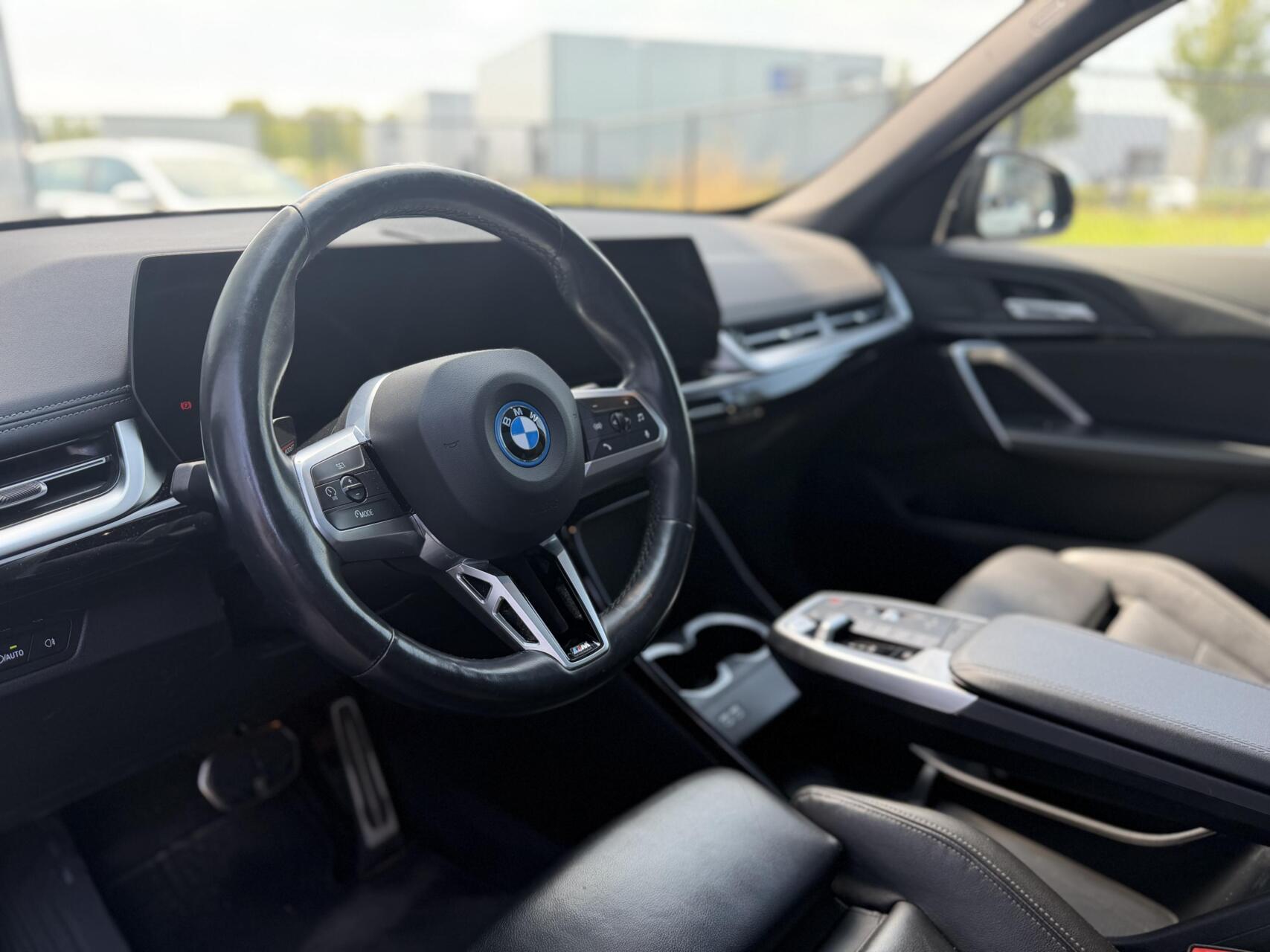 Foto van BMW Ix1 Edrive20
