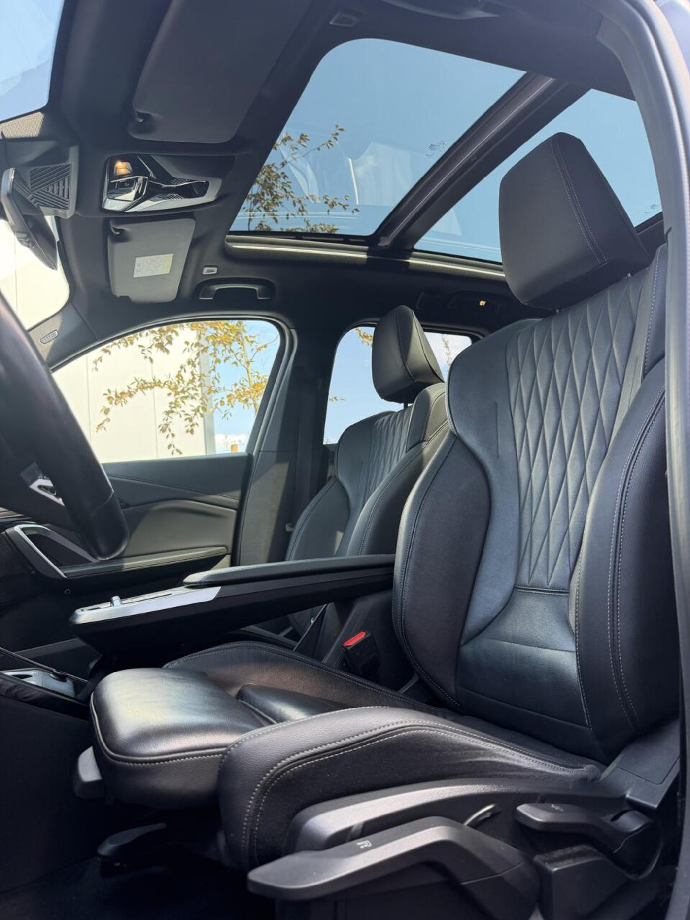 Foto van BMW Ix1 Edrive20