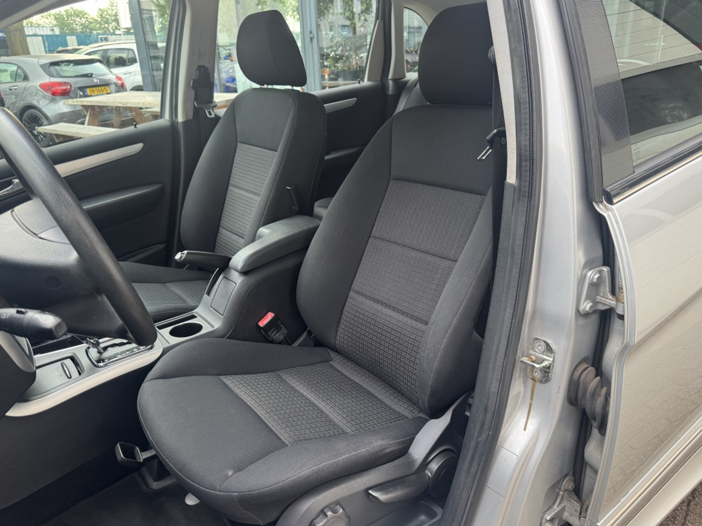 Foto van Mercedes-Benz B 150