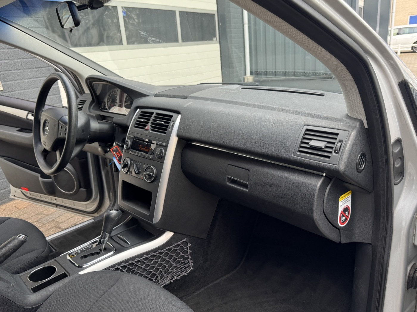 Foto van Mercedes-Benz B 150