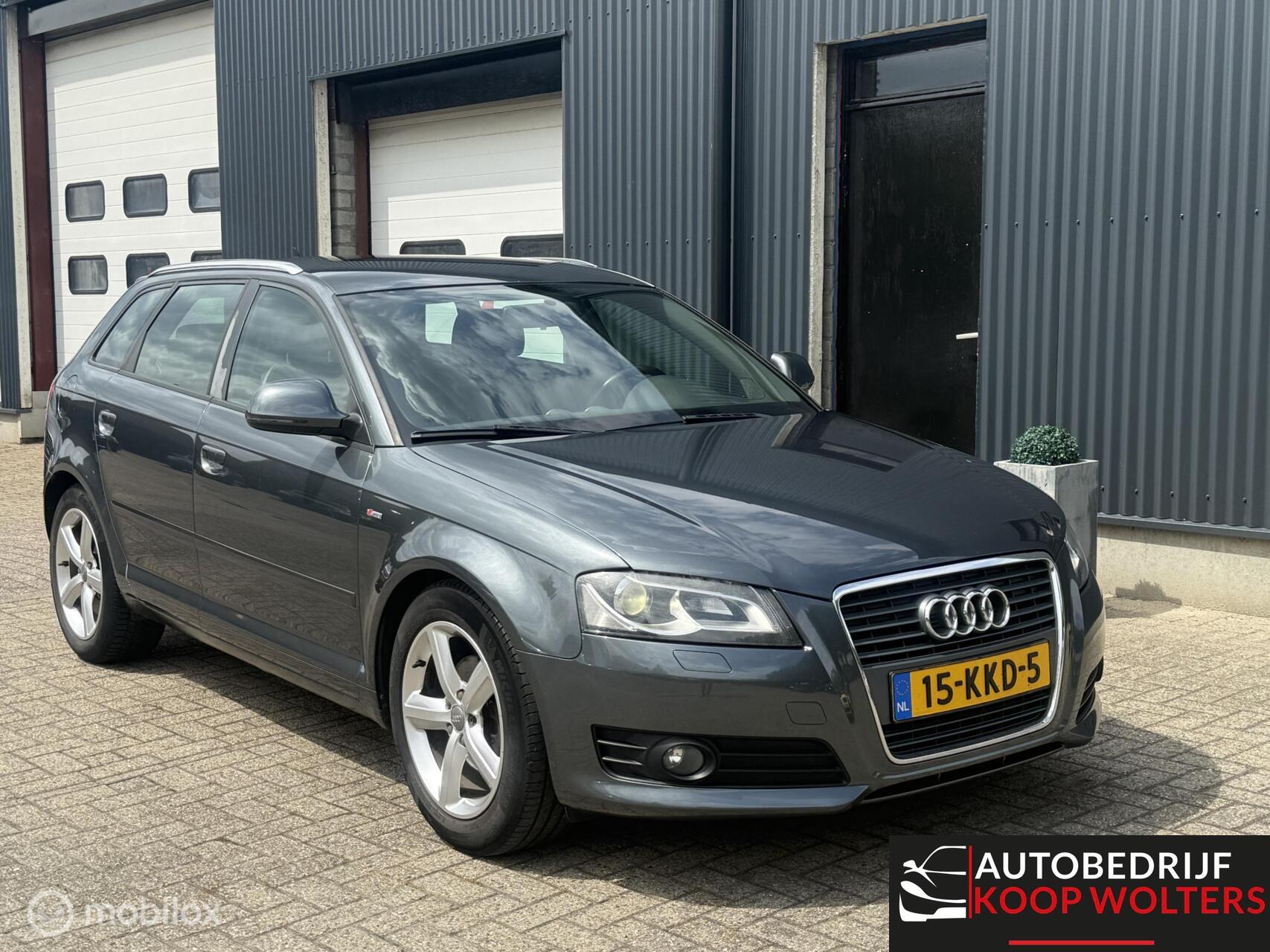 Audi Audi A3 1.4 TFSI S-Line DSG  XENON 2010 - voorkant