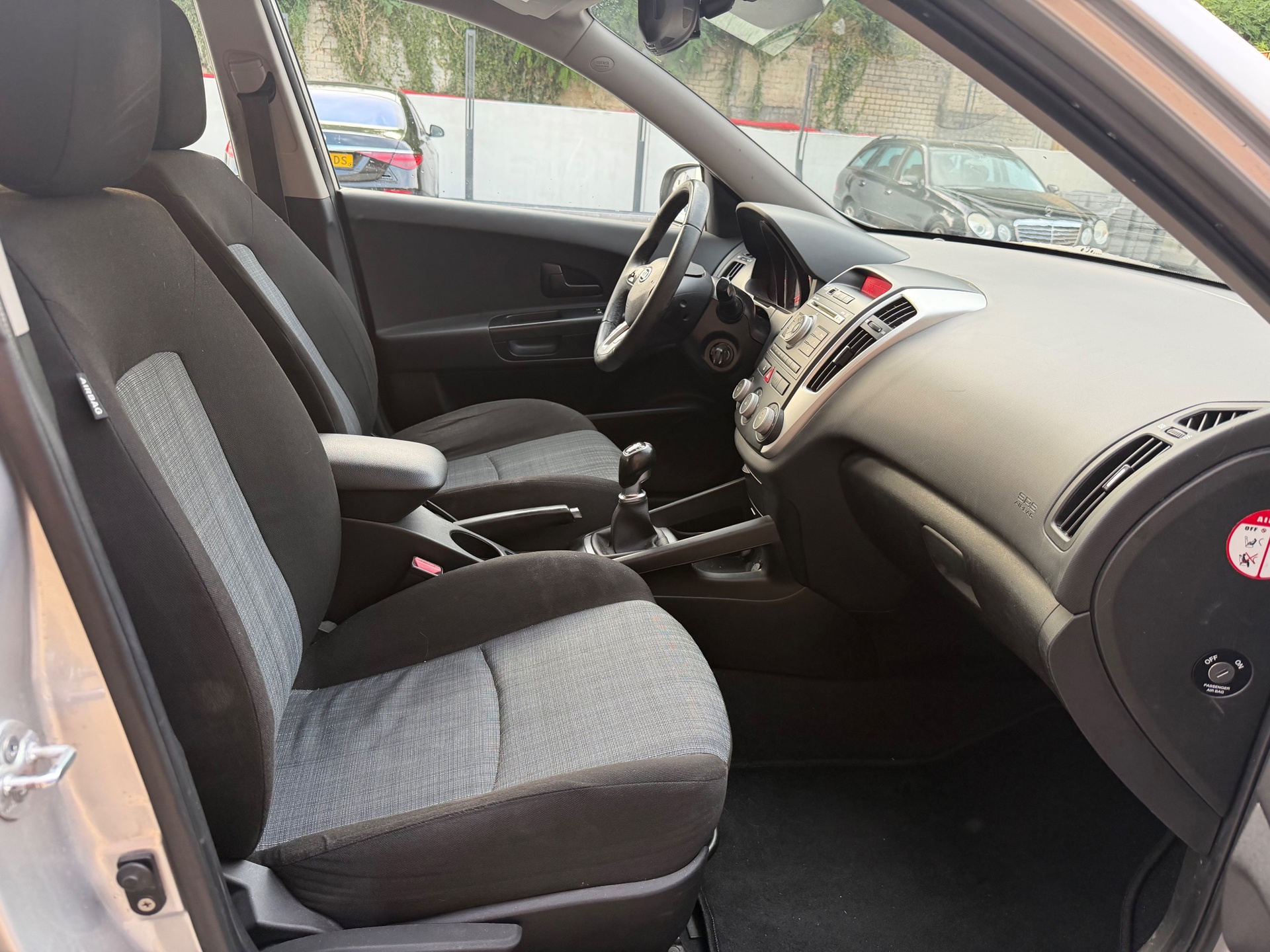 Foto van Kia Cee D