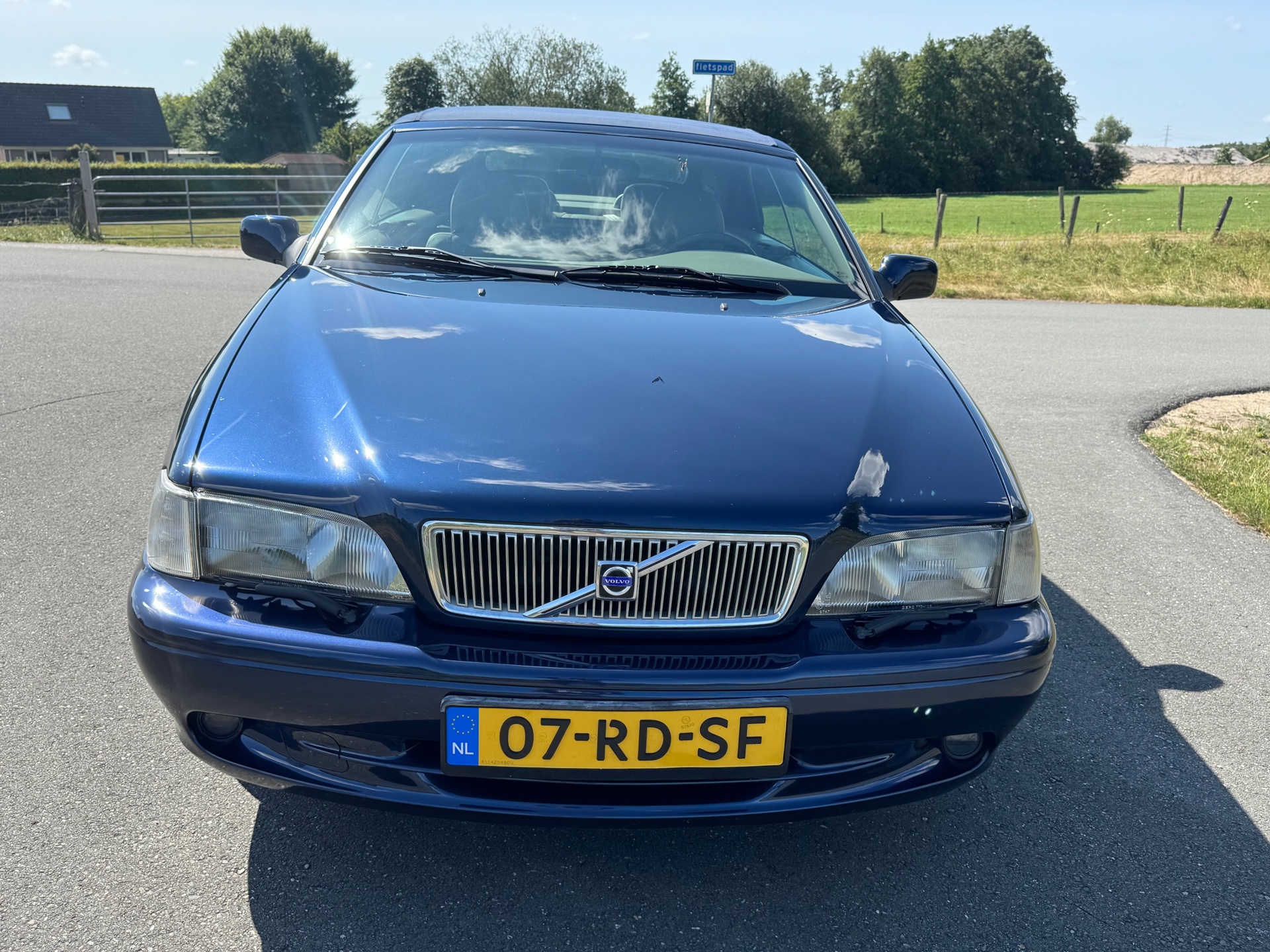 Foto van Volvo C70