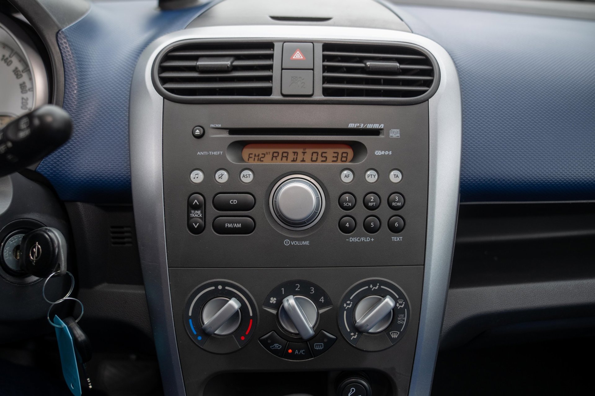 Foto van Opel Agila