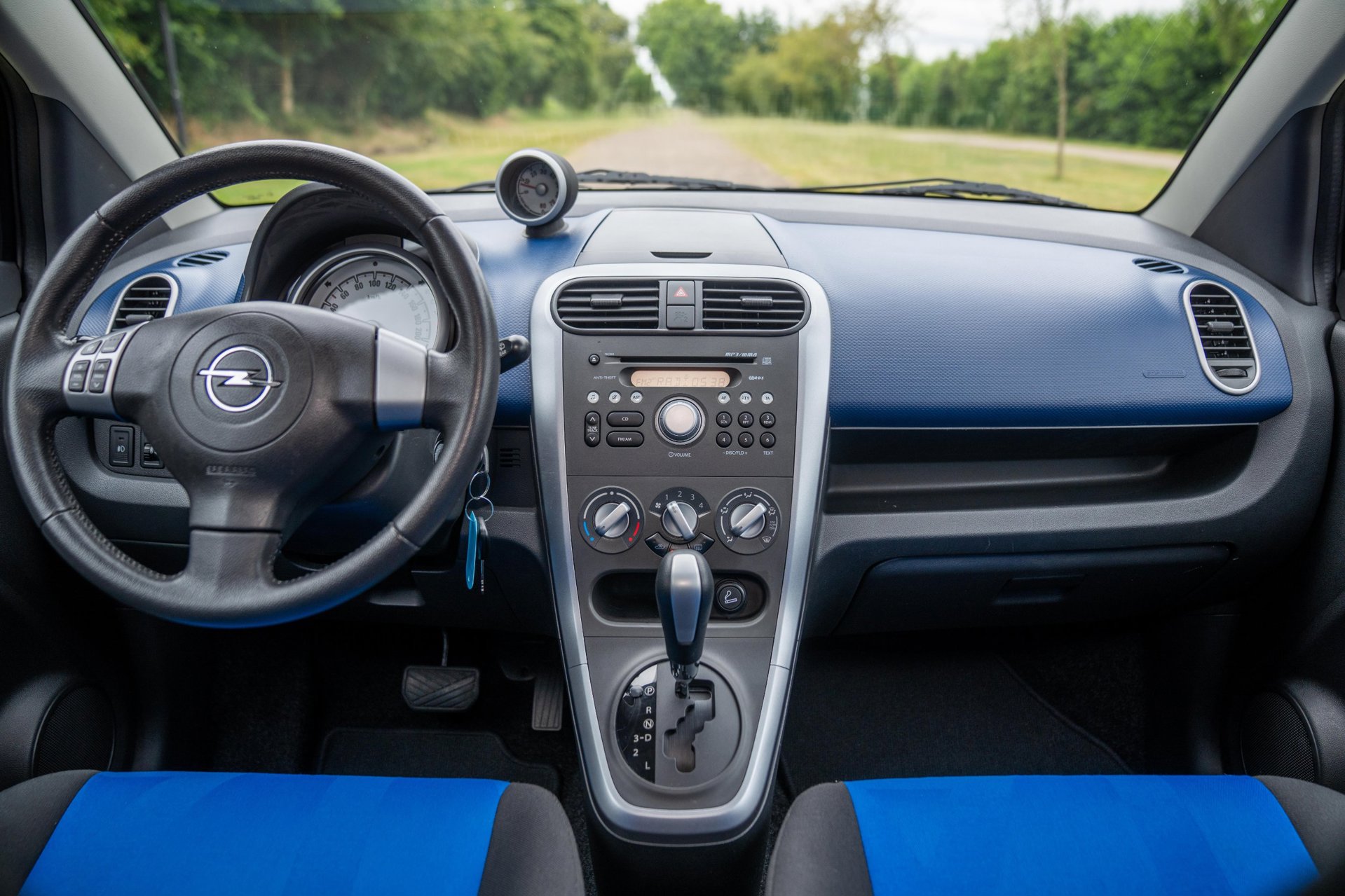 Foto van Opel Agila