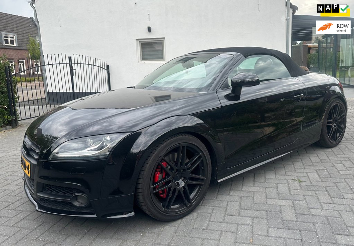 Audi Audi TTS 2.0 benzine TTS Pro Line 272 pk, airco, cabrio, navi, sportvelgen, stoelverwarming 2011 - voorkant