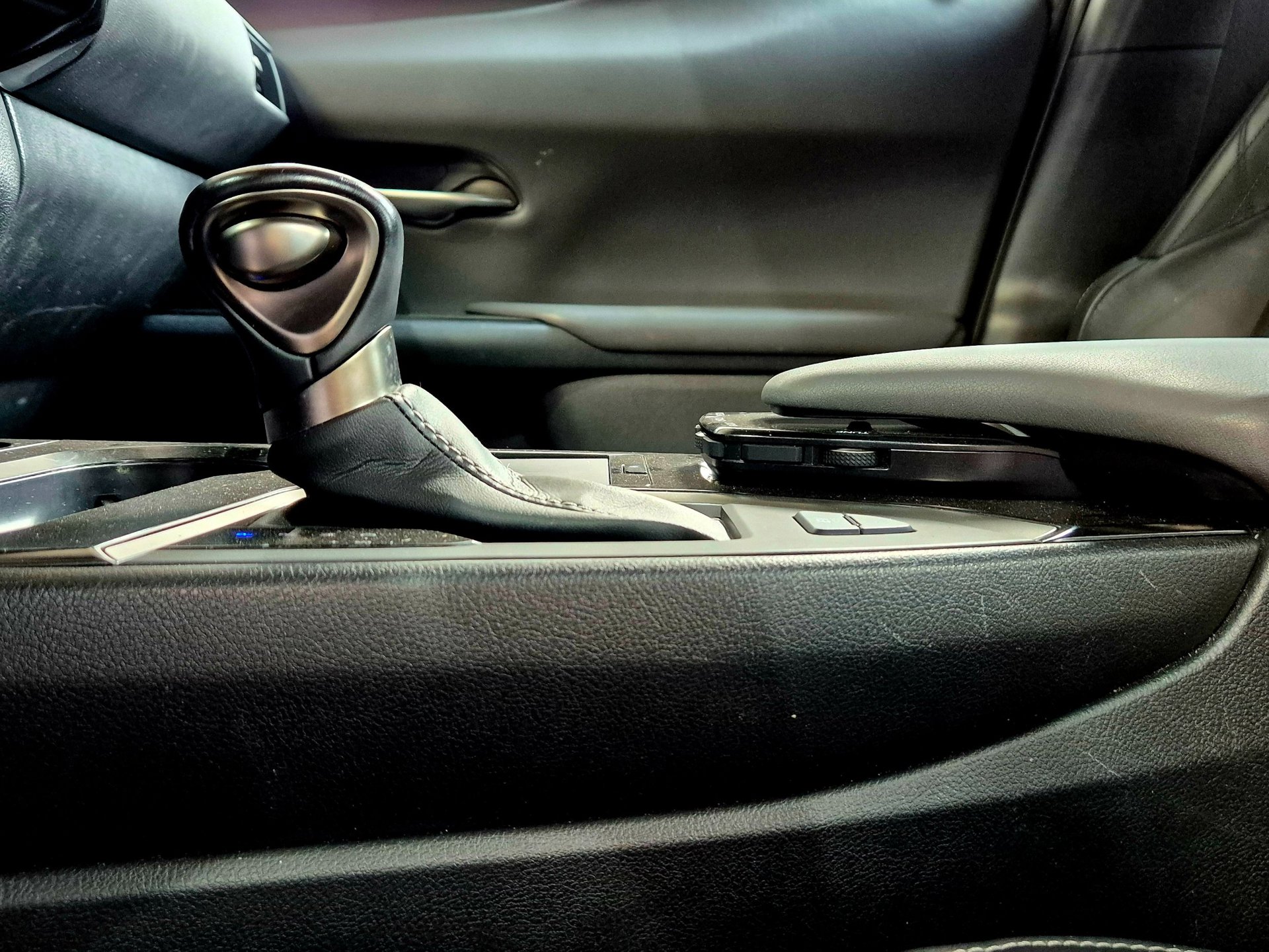 Foto van Lexus Lexus Ux250h