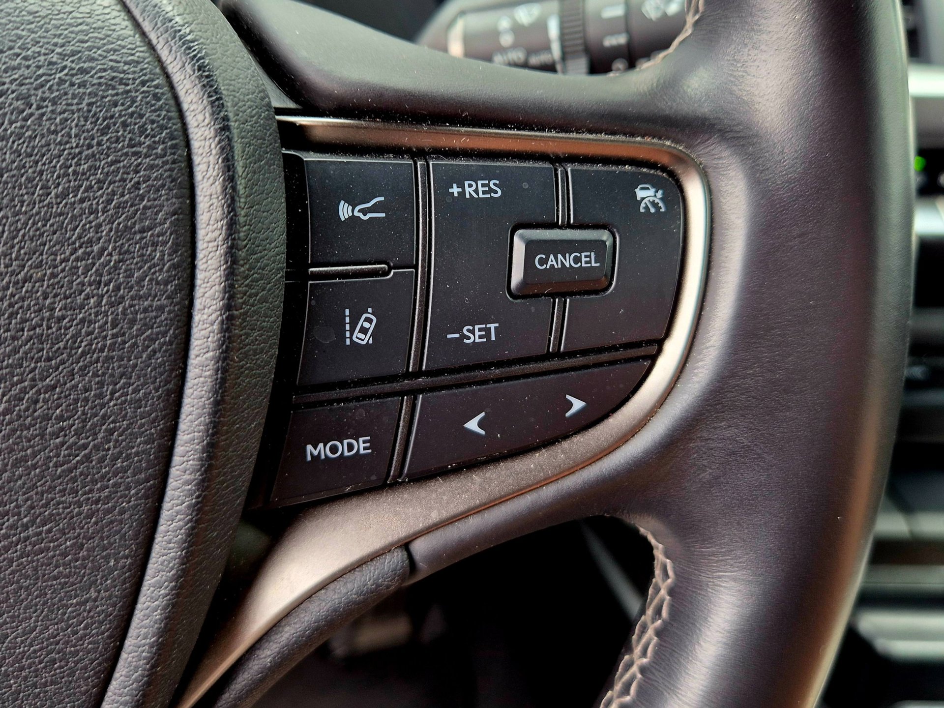 Foto van Lexus Lexus Ux250h