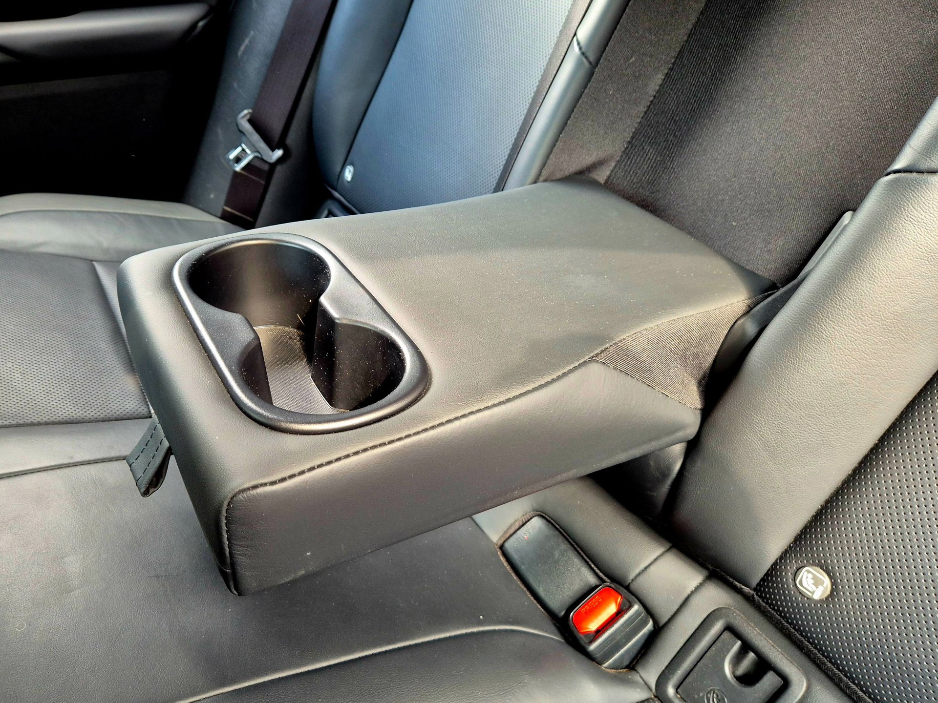 Foto van Lexus Lexus Ux250h