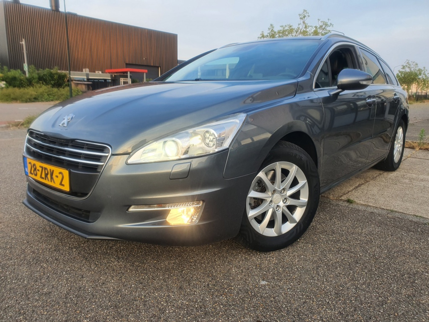 Peugeot 508 1.6 THP Blue L. Prem |KEYLESS|PANO|LEER|XENON|LUXE|2013 2013 - voorkant