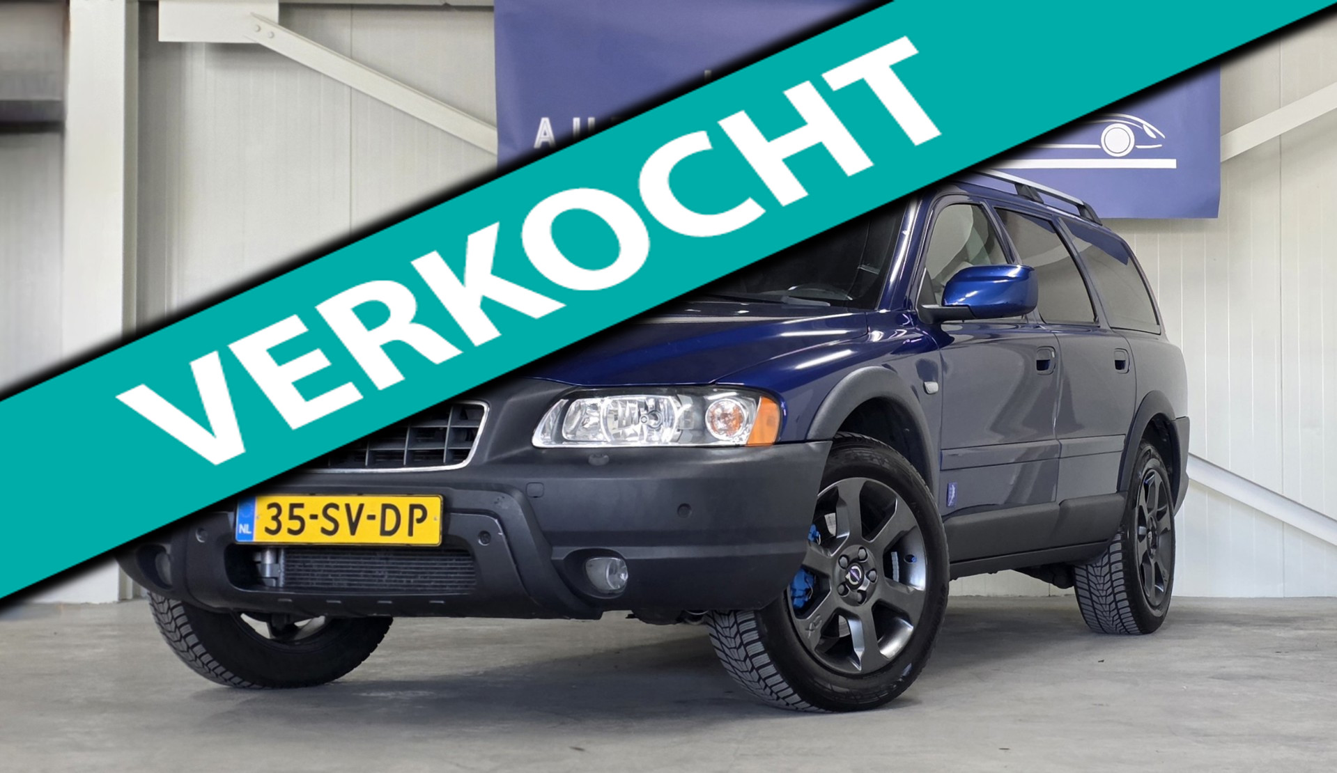 Volvo Xc70 2.5 T Ocean Race Trekhaak Xenon Navi Camera PDC Mooi! 2006 - voorkant