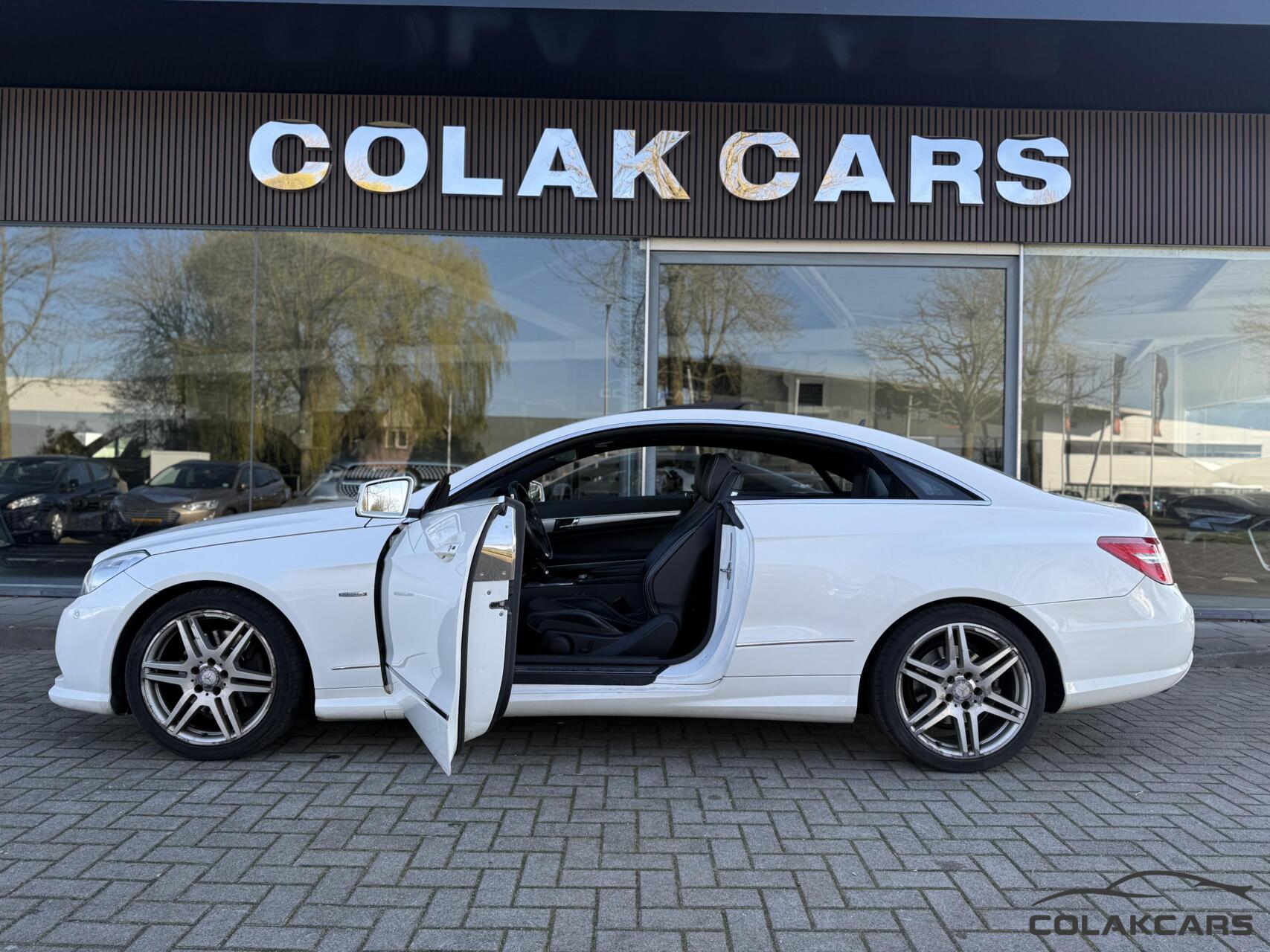 Foto van Mercedes-Benz E 200 Cgi
