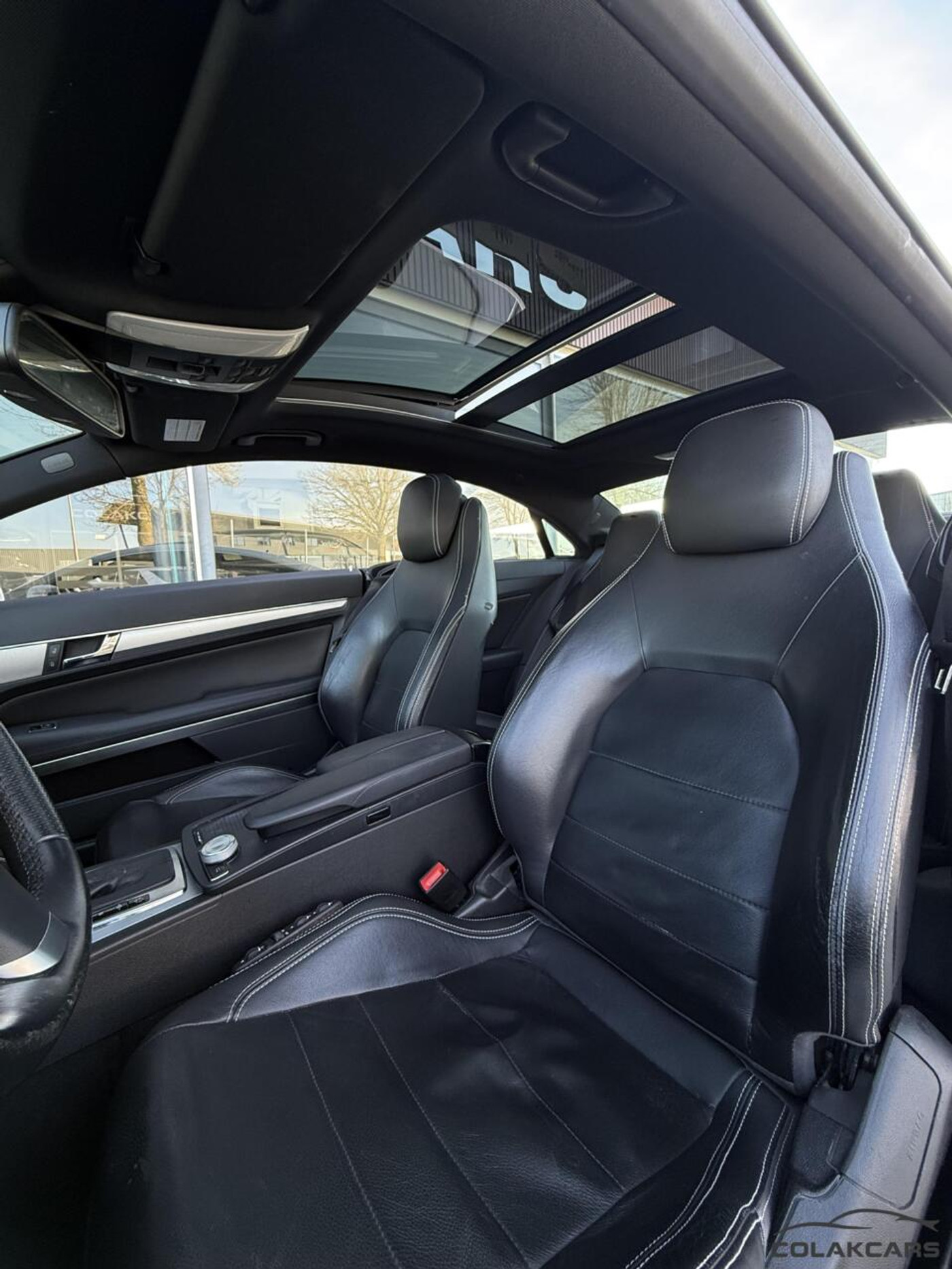 Foto van Mercedes-Benz E 200 Cgi