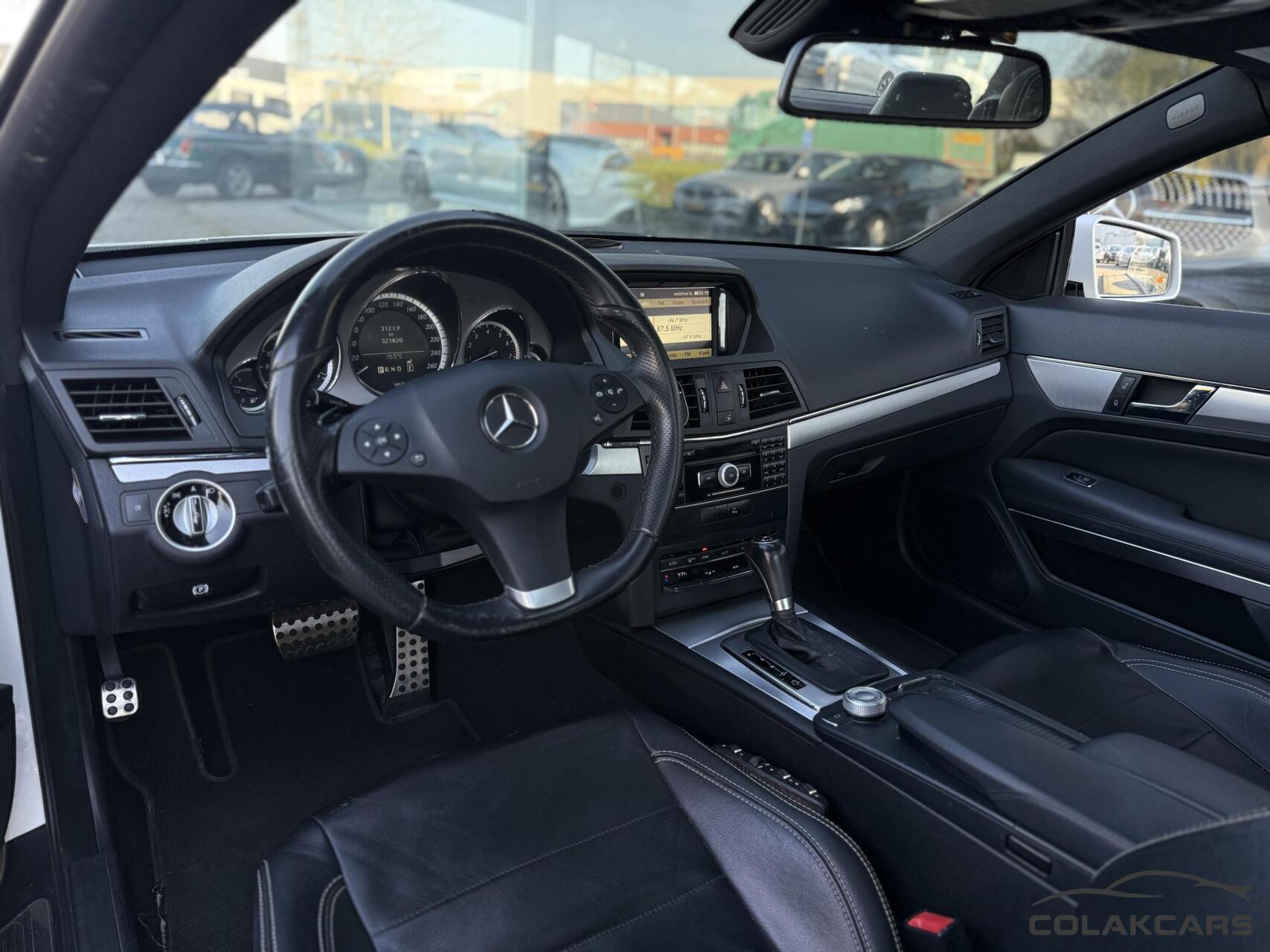 Foto van Mercedes-Benz E 200 Cgi