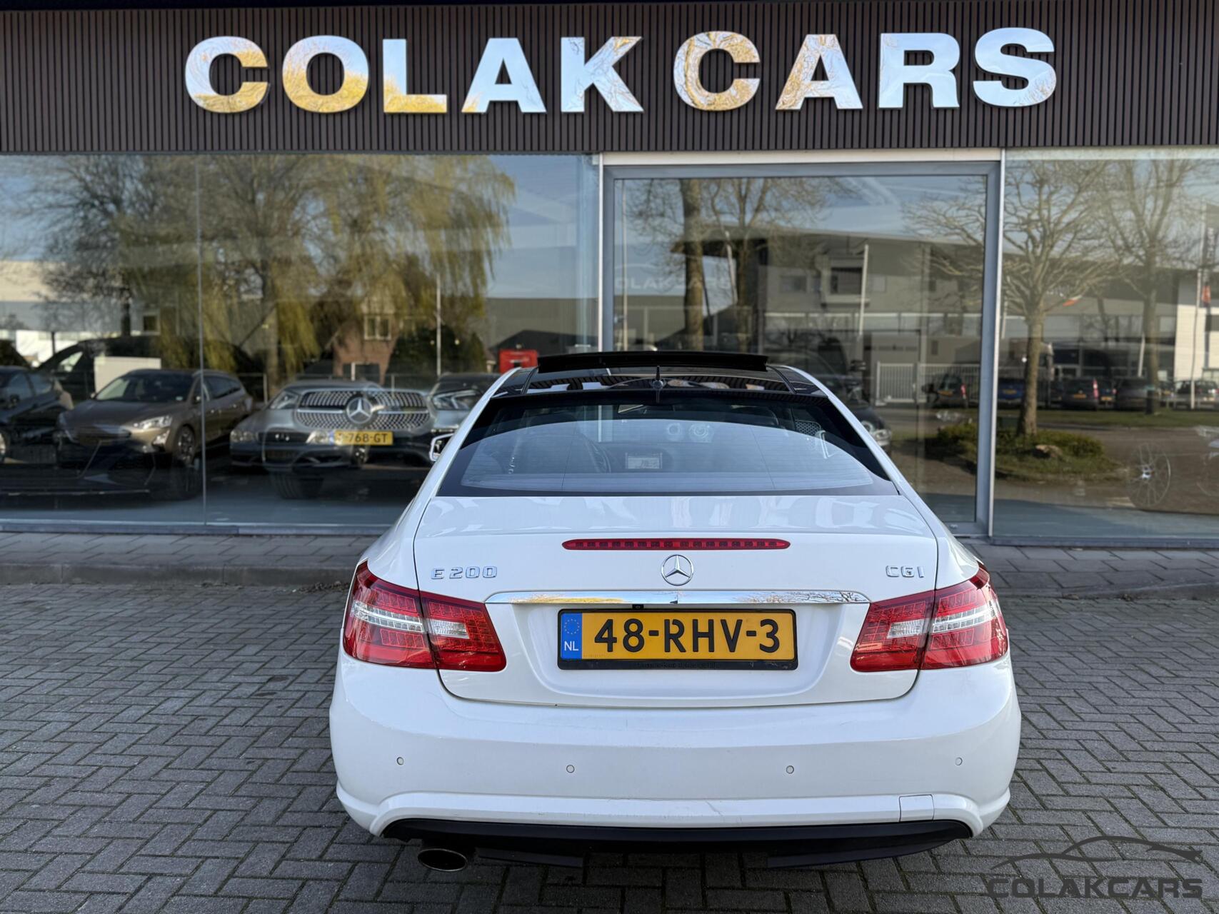 Foto van Mercedes-Benz E 200 Cgi